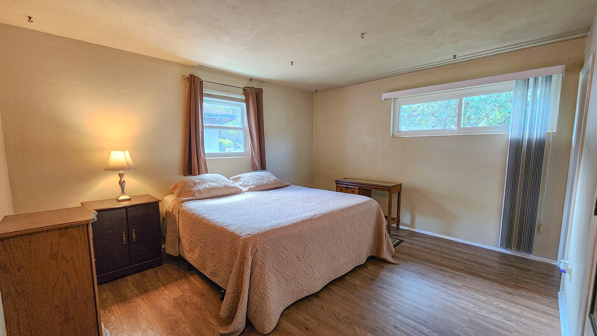 ELLIOTTS POINT 7TH ADDN - Residential