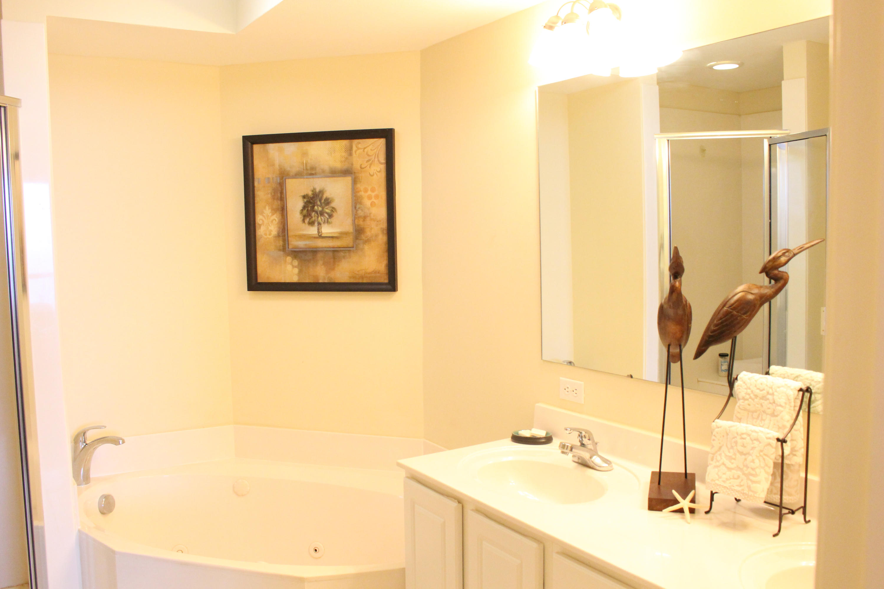 SUNRISE BEACH - Residential