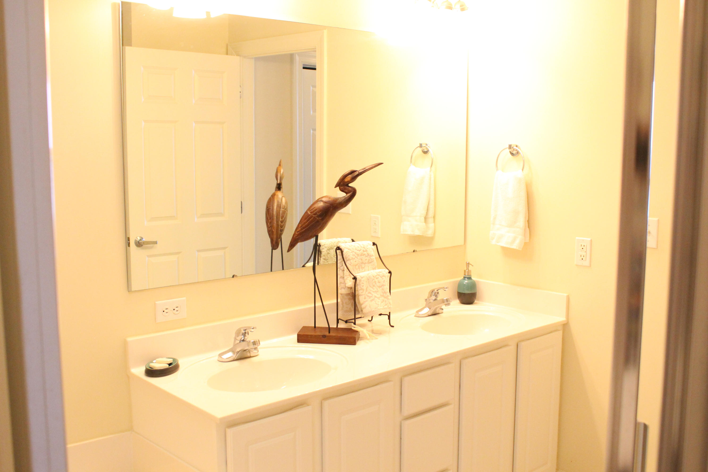 SUNRISE BEACH - Residential