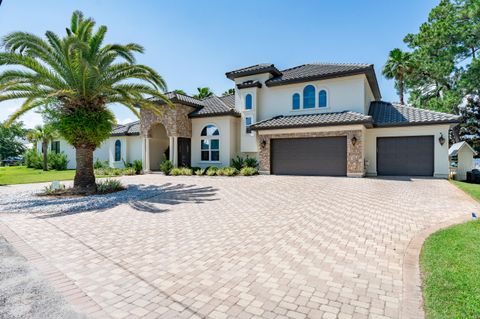 A home in Santa Rosa Beach