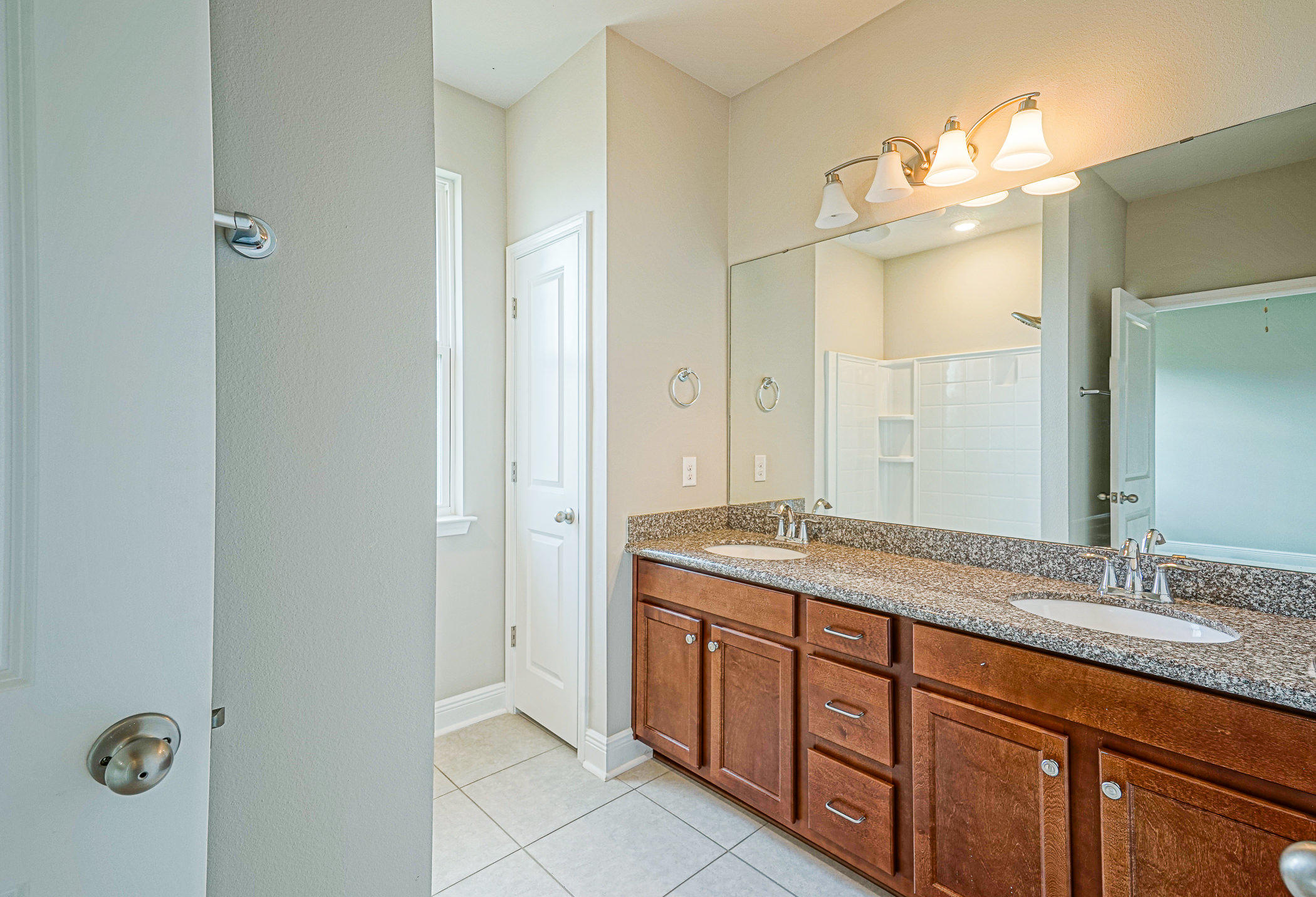 Whisper Creek - Residential