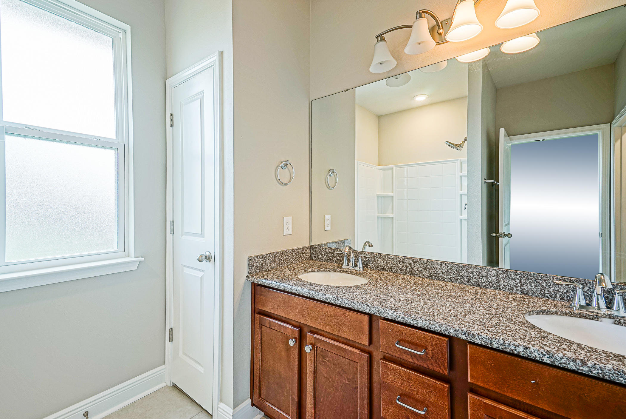 Whisper Creek - Residential