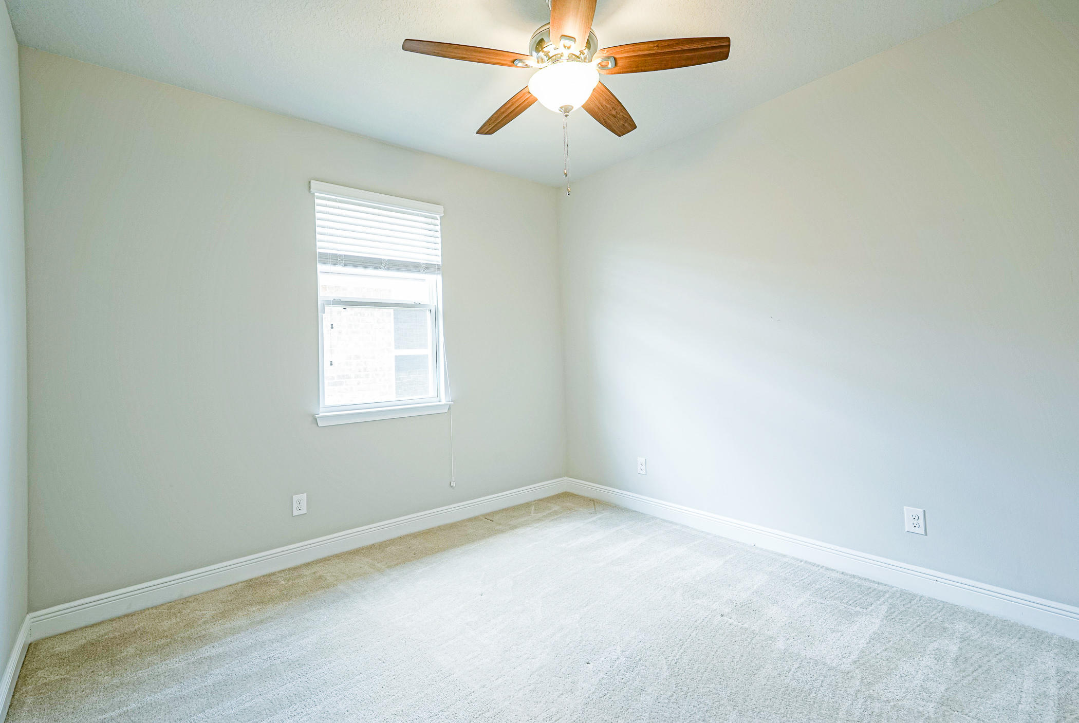 Whisper Creek - Residential