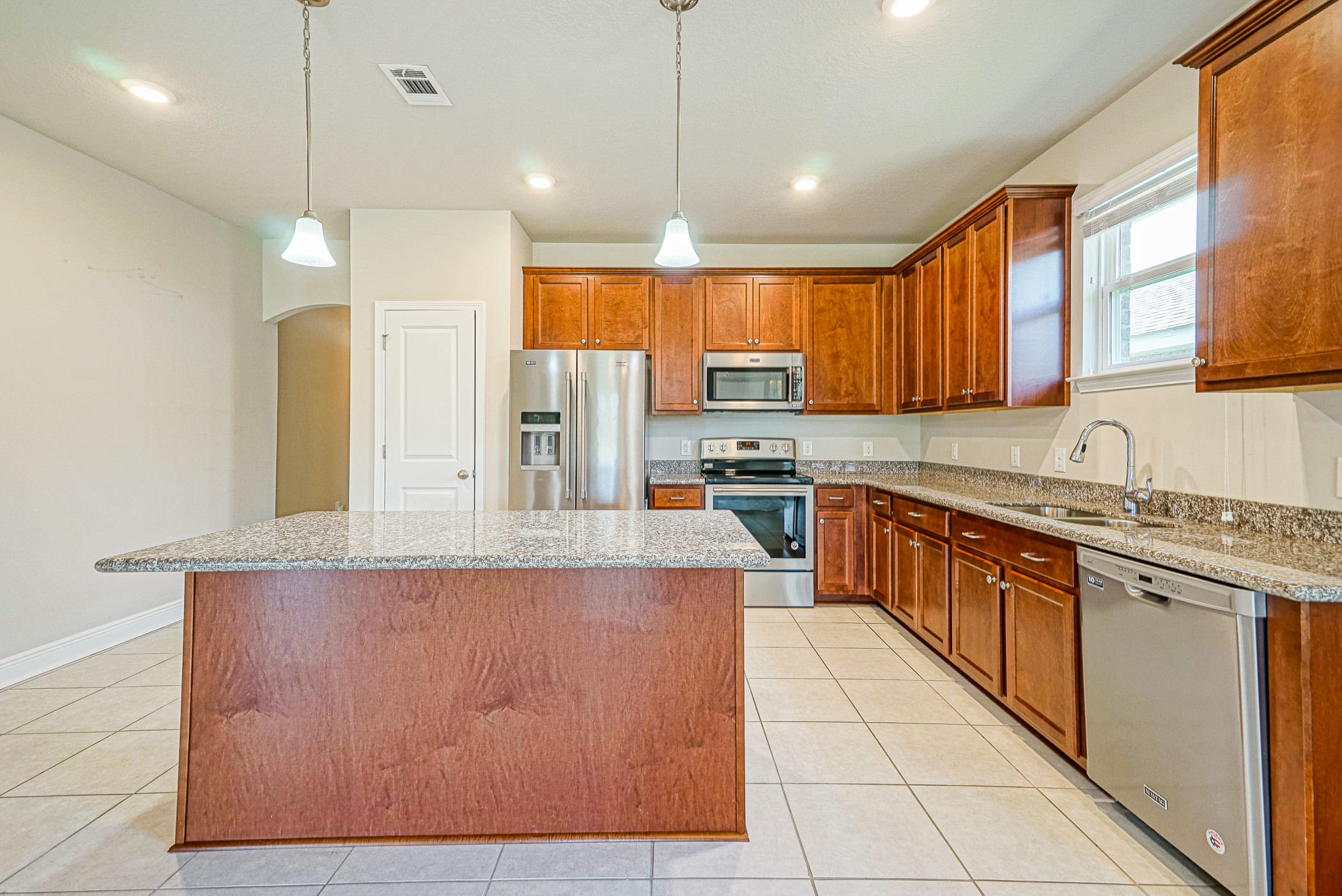 Whisper Creek - Residential