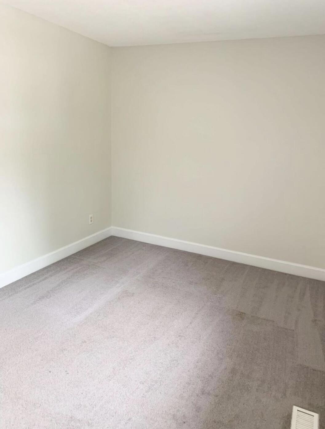 INDIAN HILLS - Residential Lease