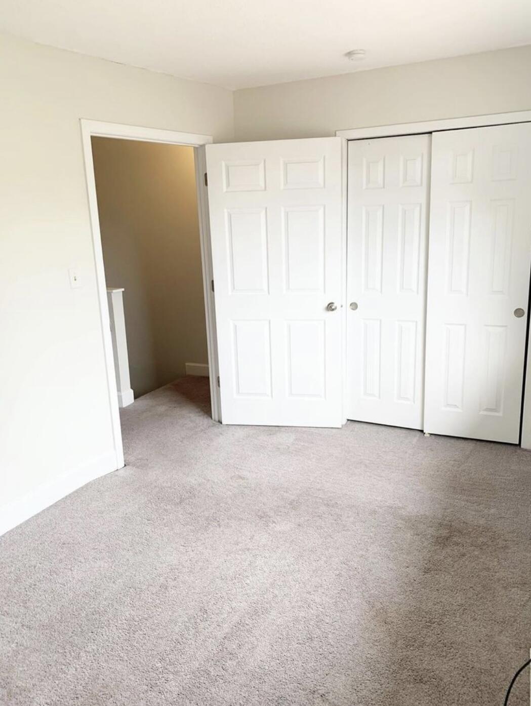 INDIAN HILLS - Residential Lease