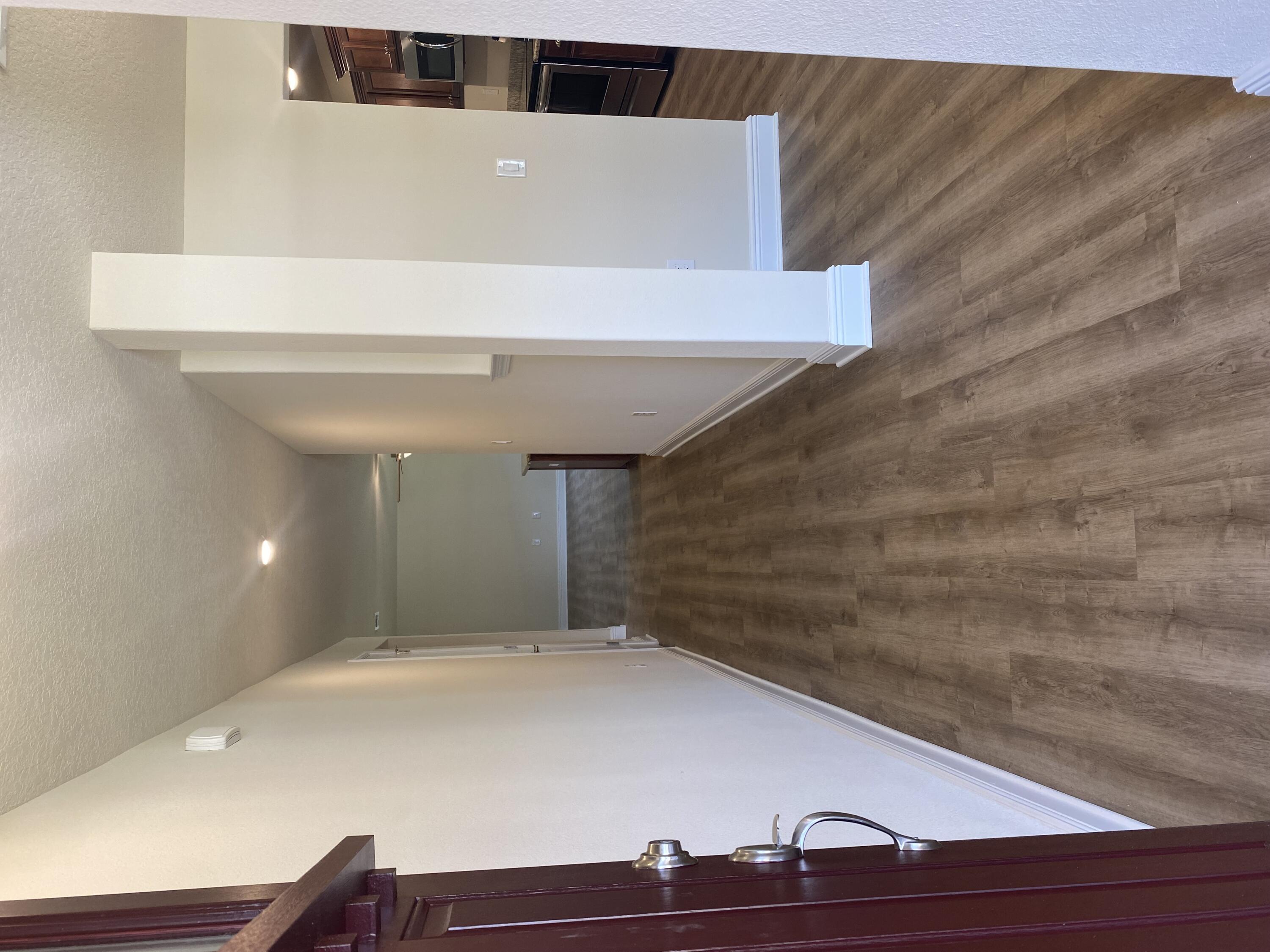 HIDDEN PINES PH 1 - Residential