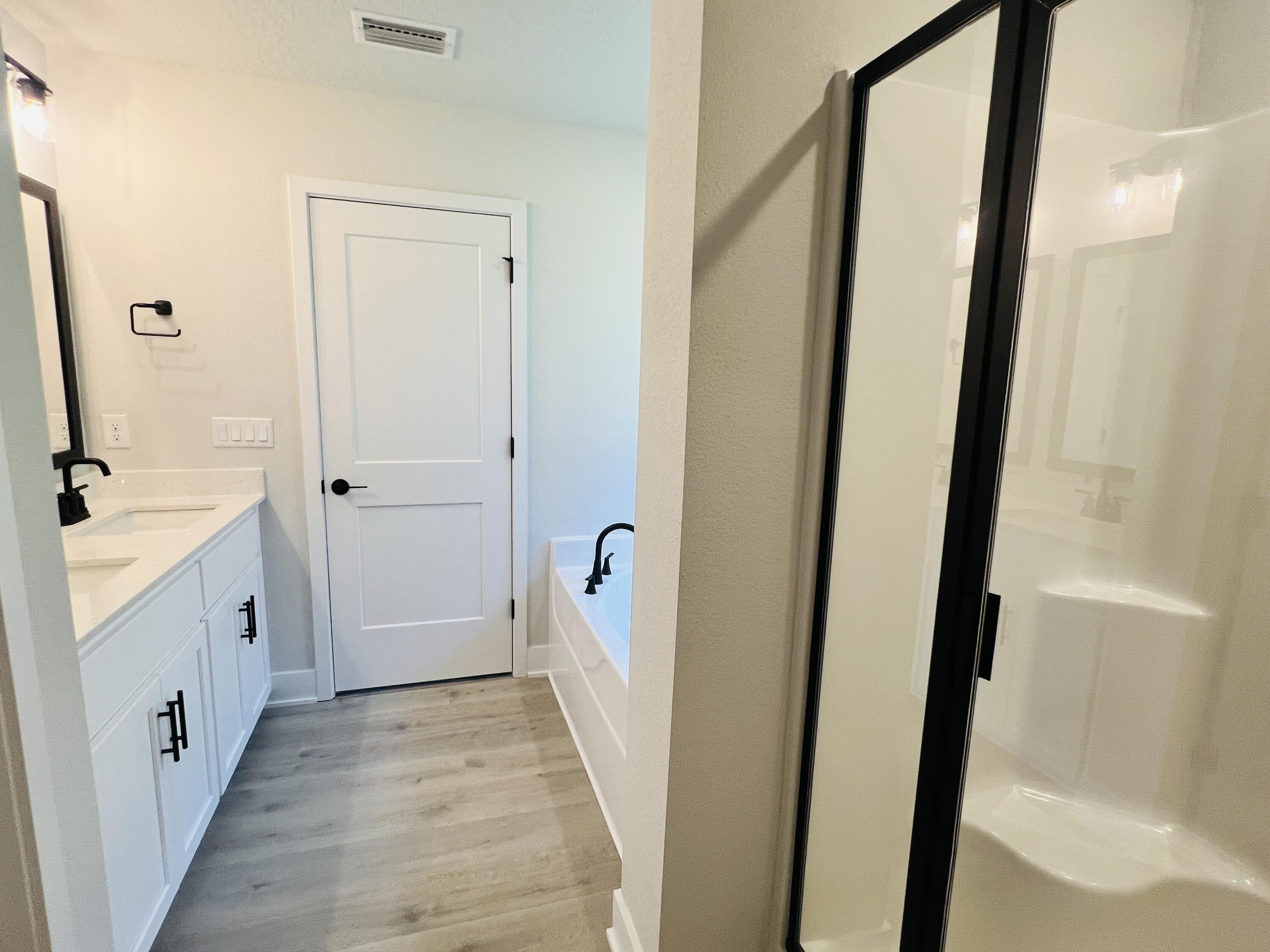 HIDDEN PINES PH 1 - Residential