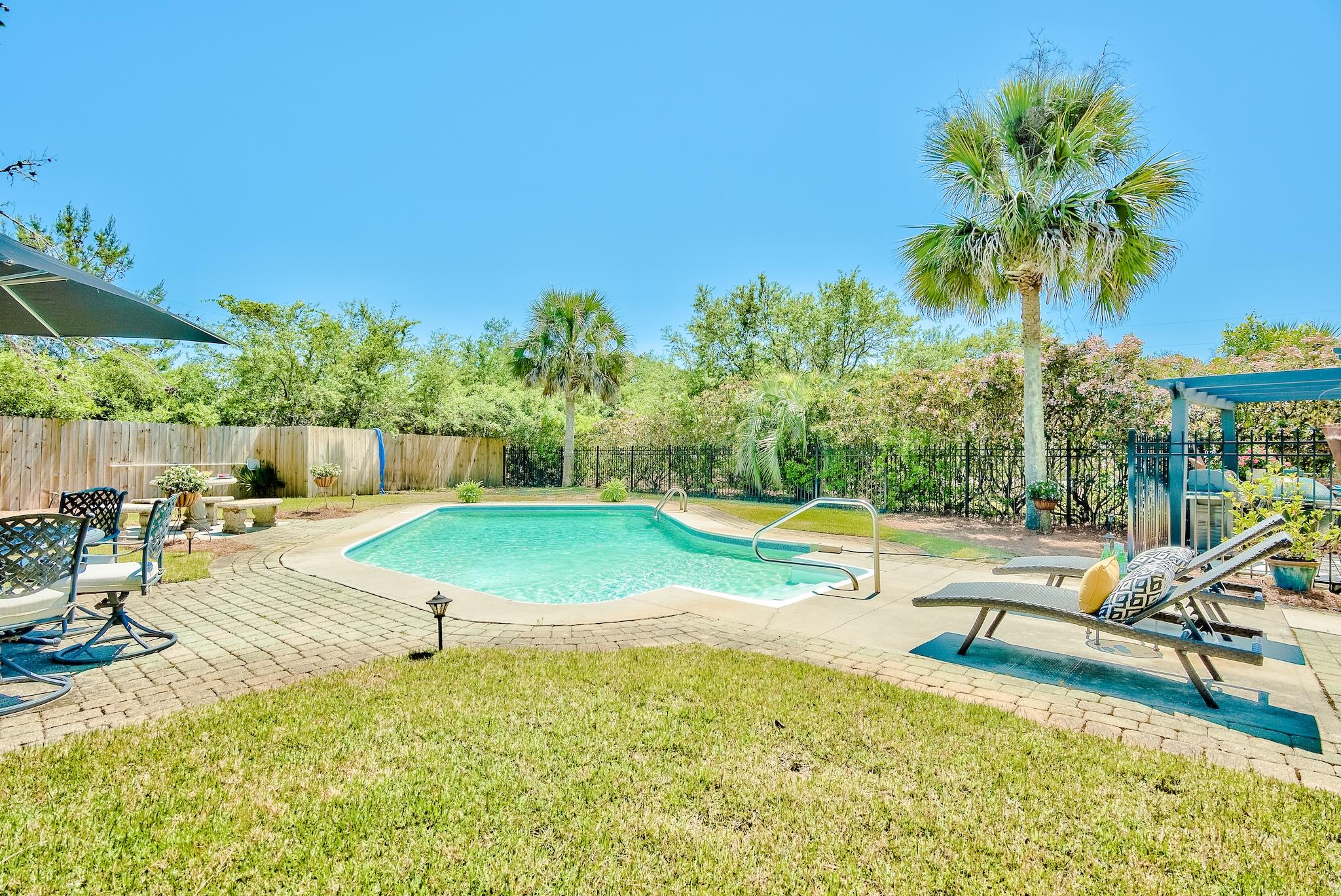 EASTERN LAKE ESTATES - Residential