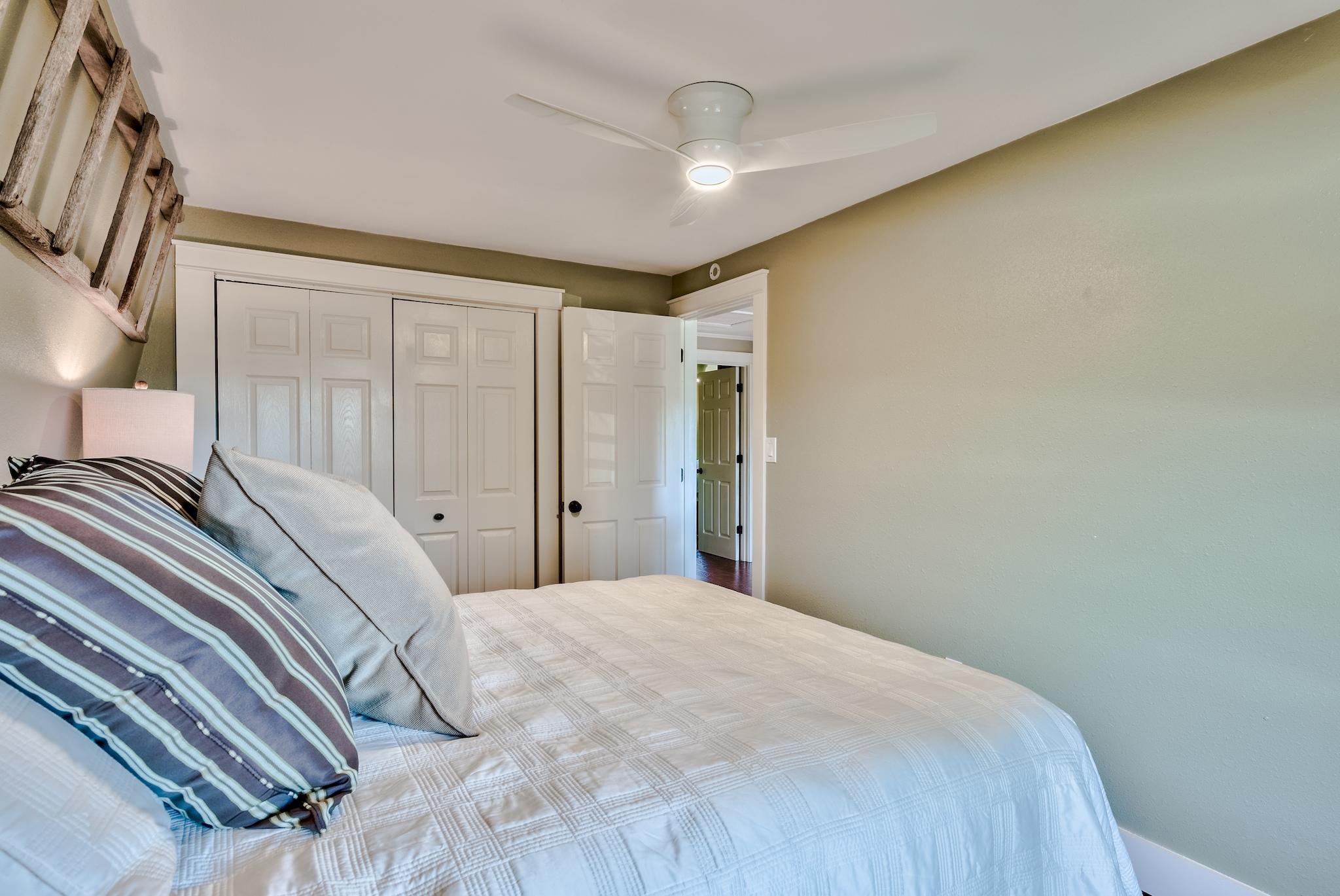 EASTERN LAKE ESTATES - Residential