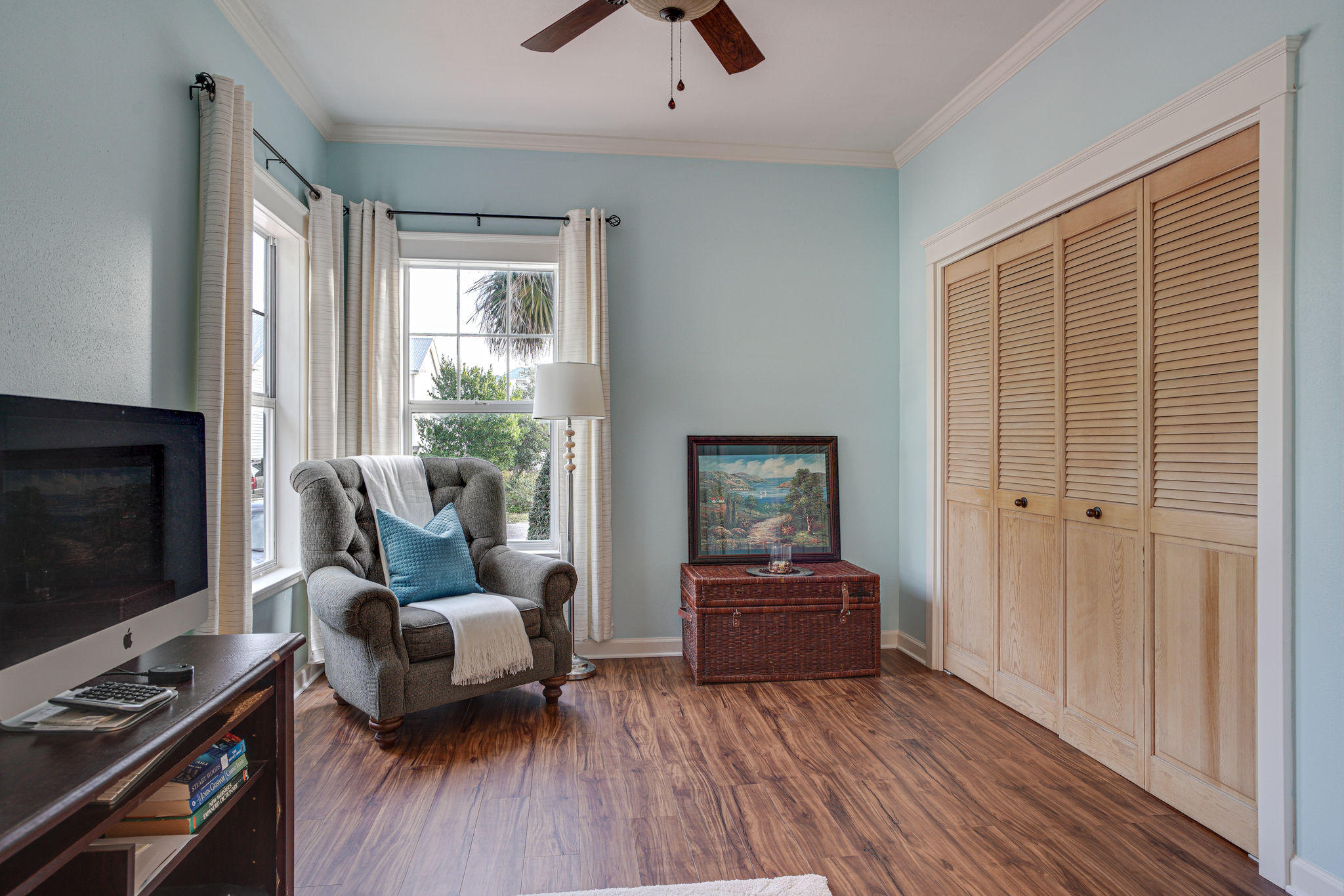 CRYSTAL BEACH - Residential