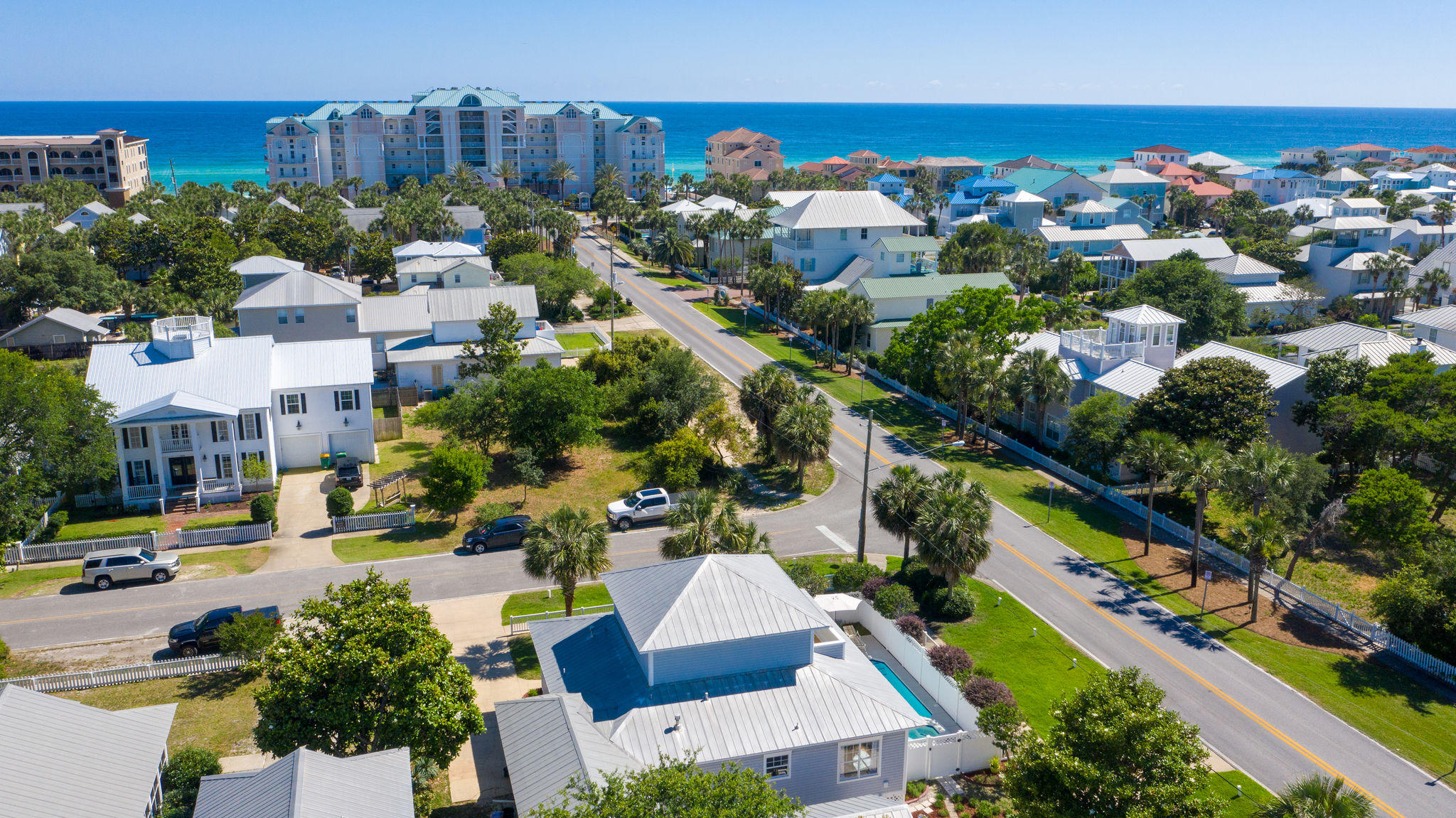 CRYSTAL BEACH - Residential