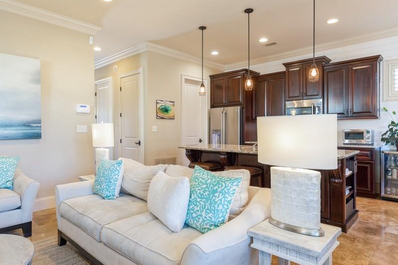 VILLA LAGO - Residential