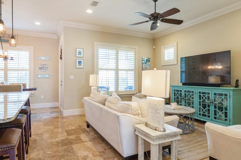 VILLA LAGO - Residential