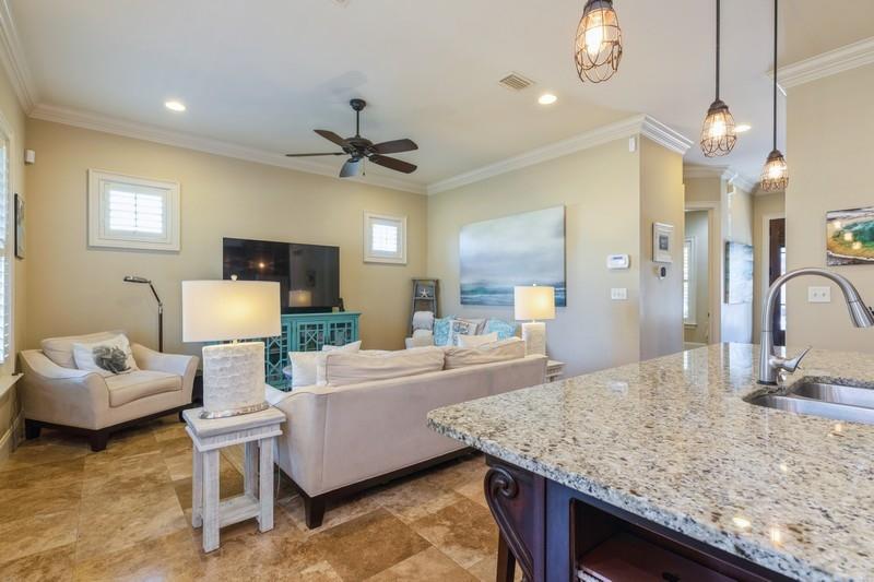 VILLA LAGO - Residential