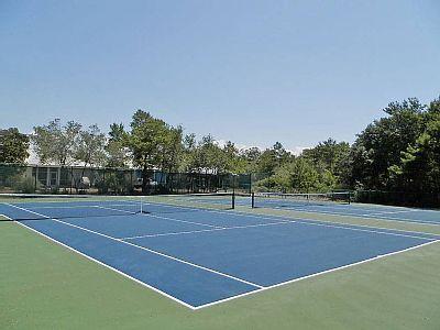 CASSINE GARDEN TOWN-HOMES PH I - Residential