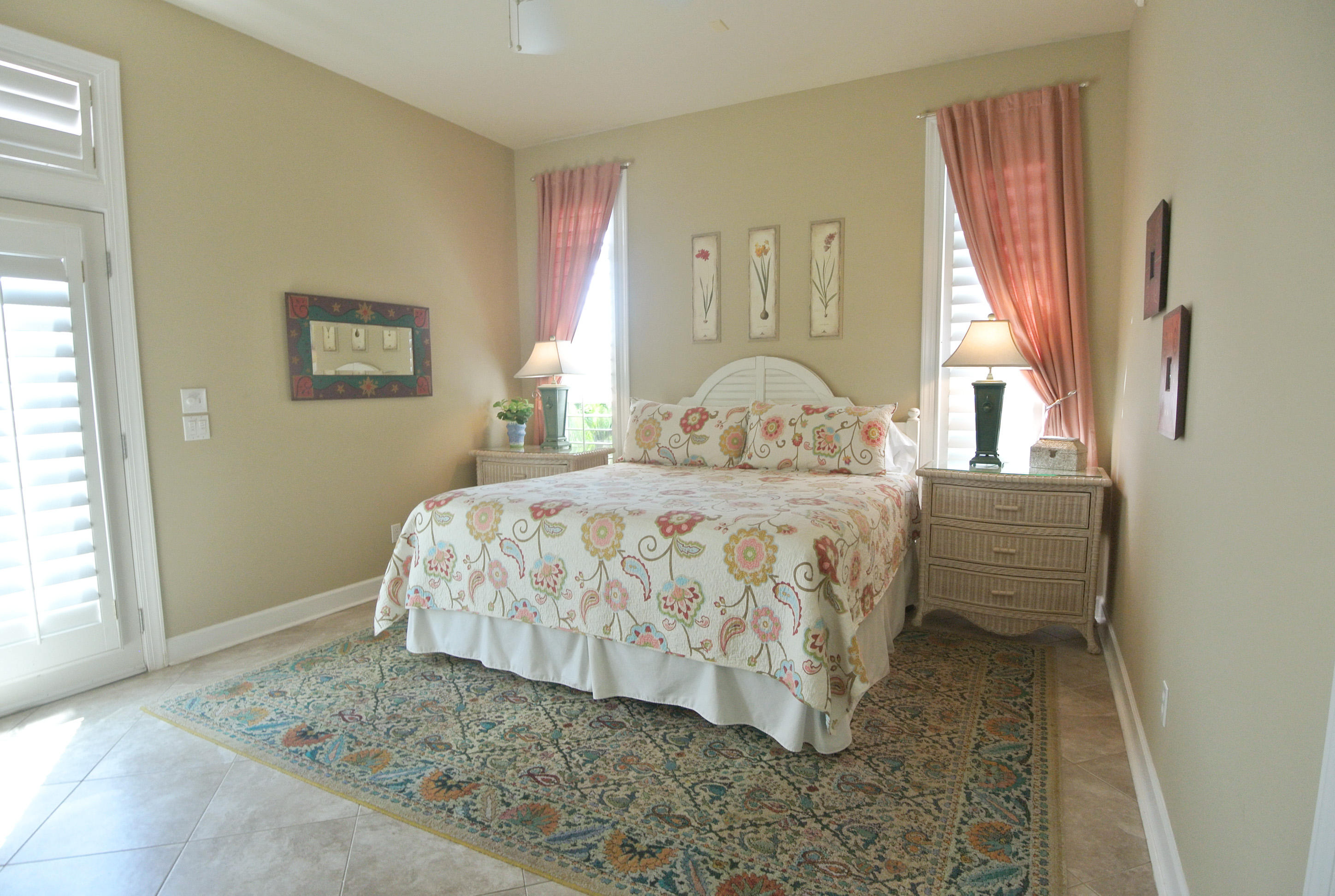 MARAVILLA COTTAGES - Residential