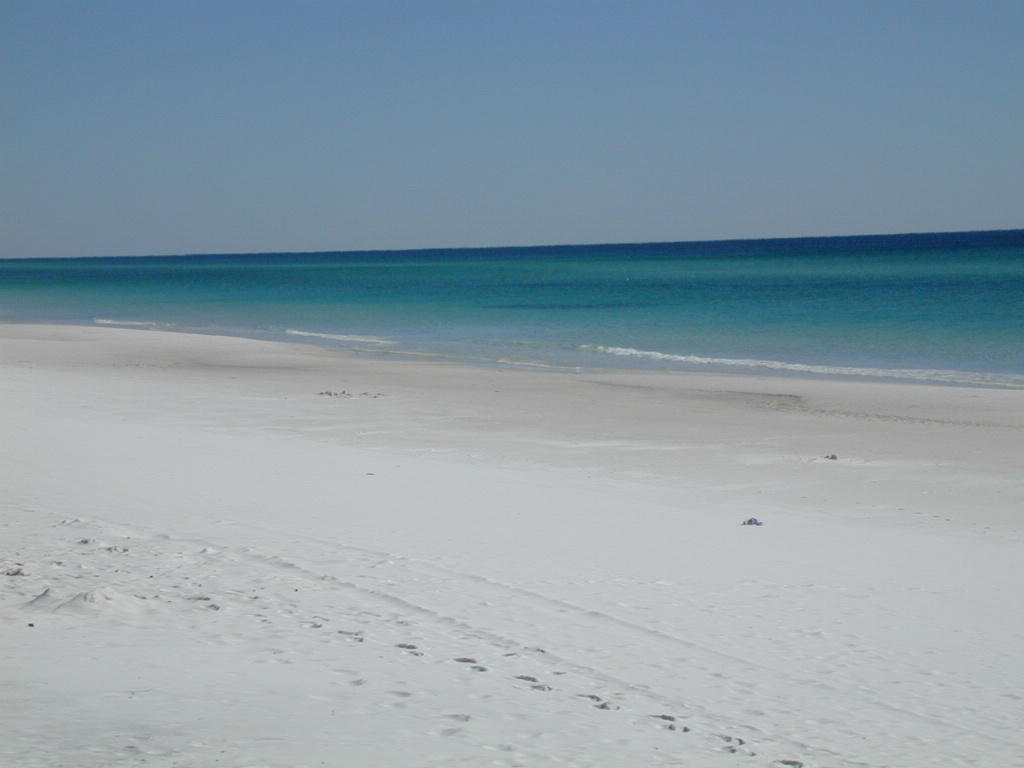 MARAVILLA COTTAGES - Residential