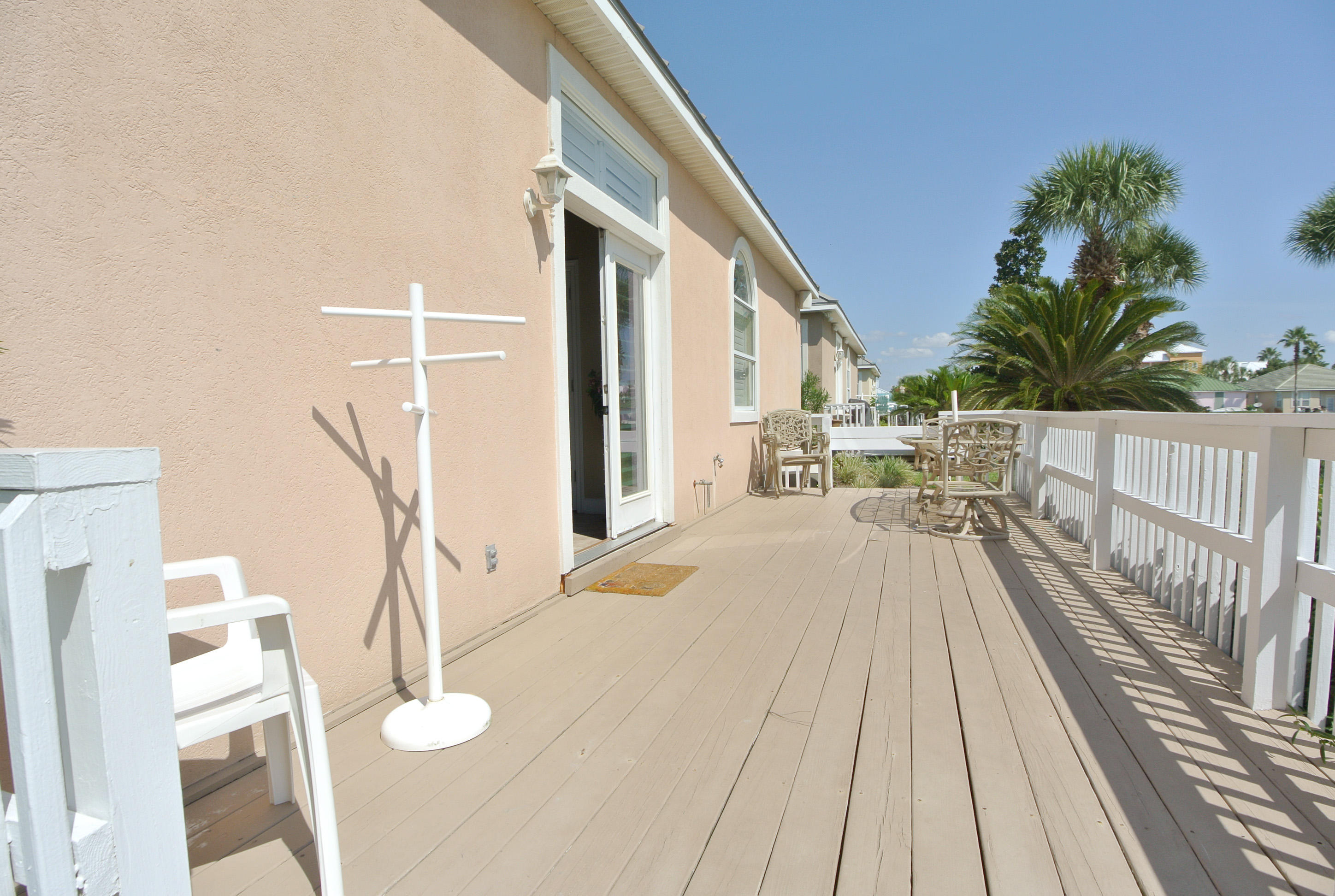 MARAVILLA COTTAGES - Residential