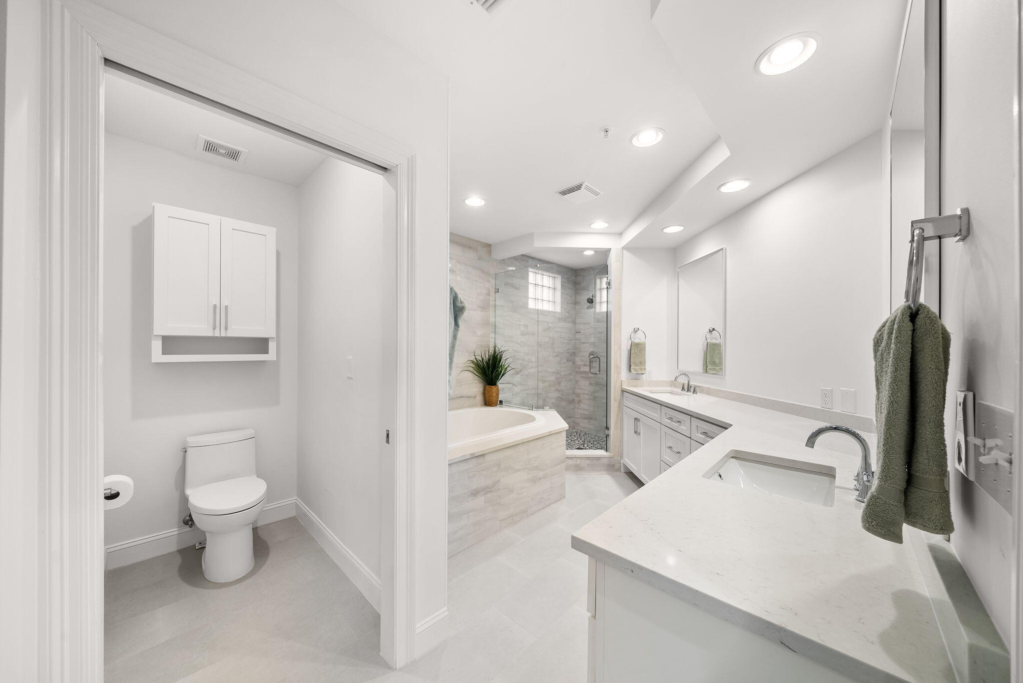 GRAND HARBOR - Residential