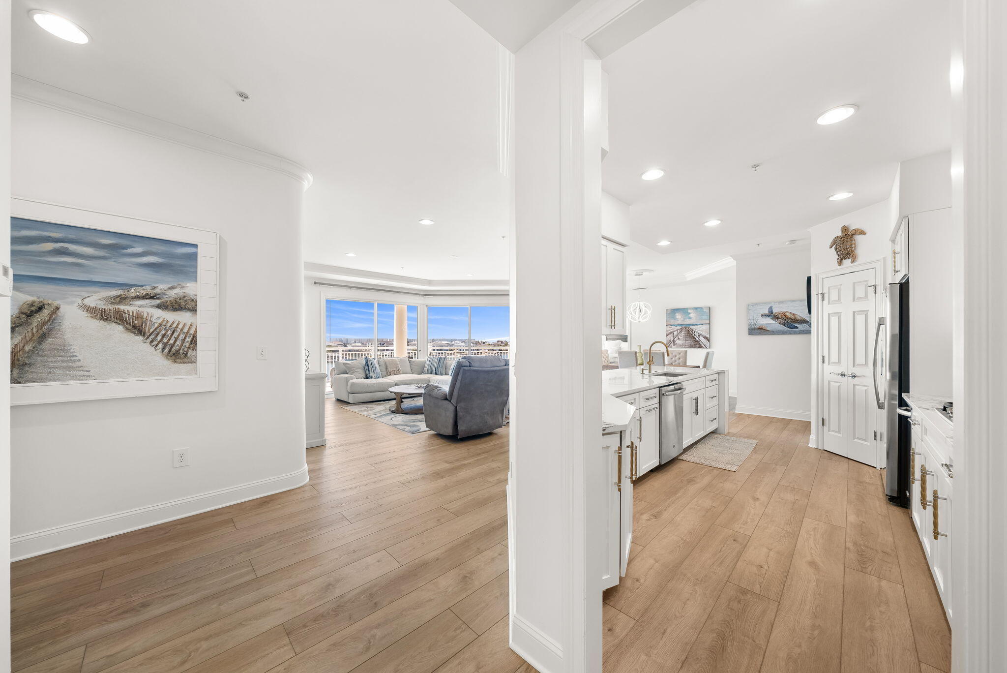 GRAND HARBOR - Residential