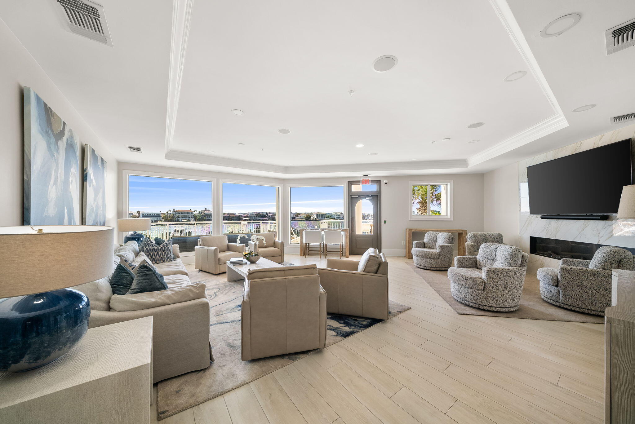 GRAND HARBOR - Residential