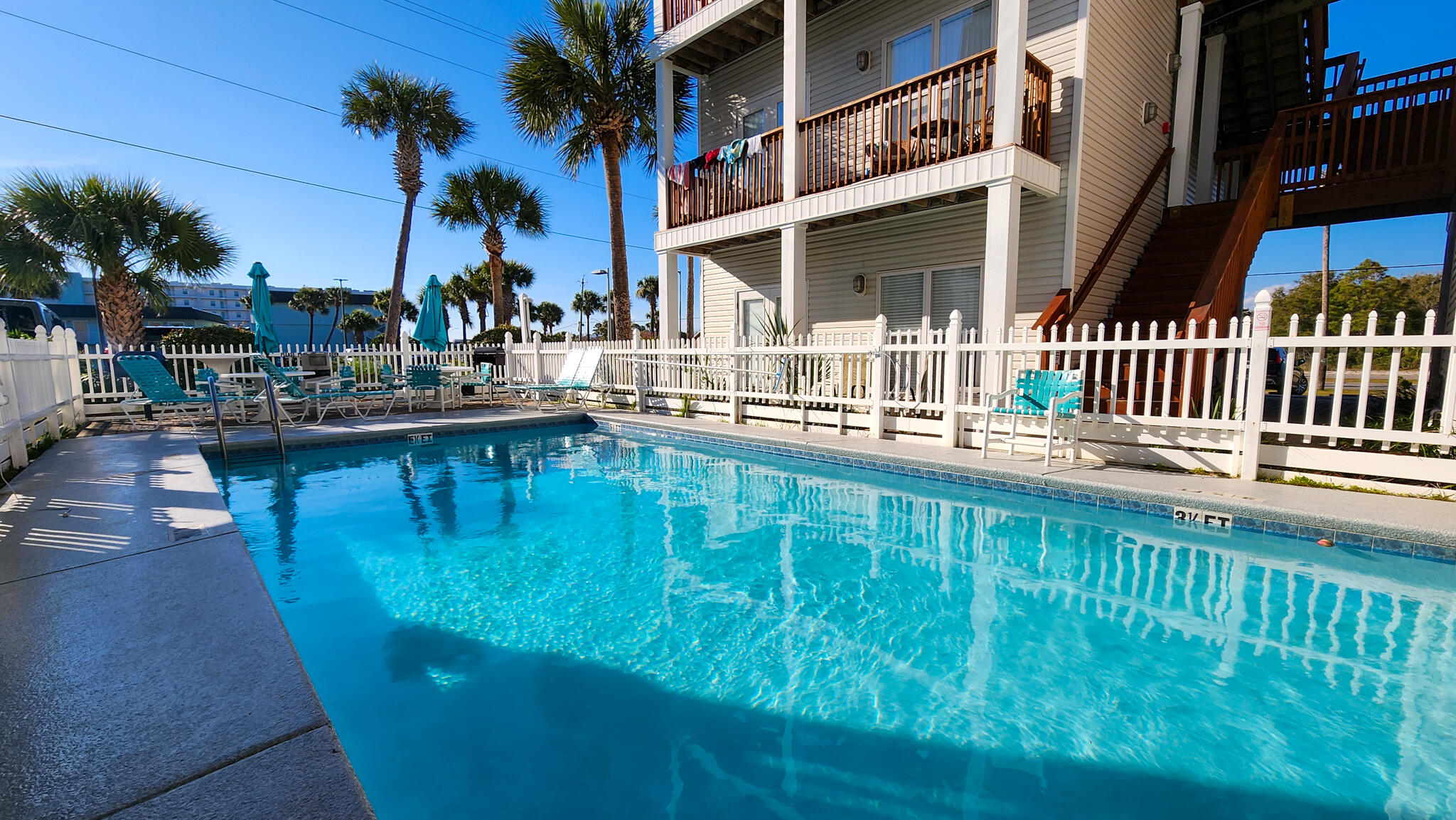 SUNSET COTTAGES - Residential