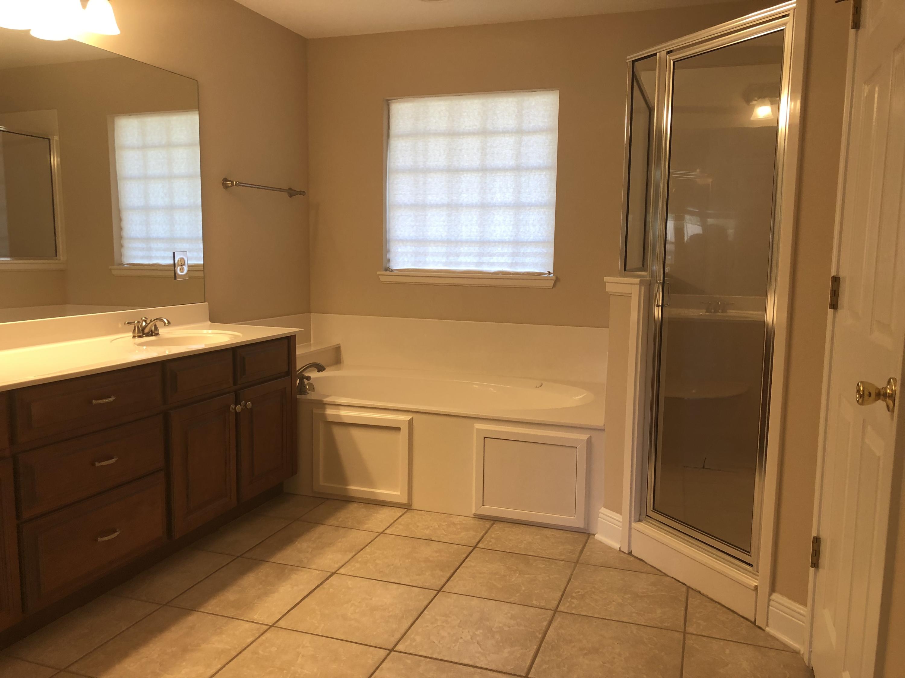 HARVELLS CROSSING - Residential