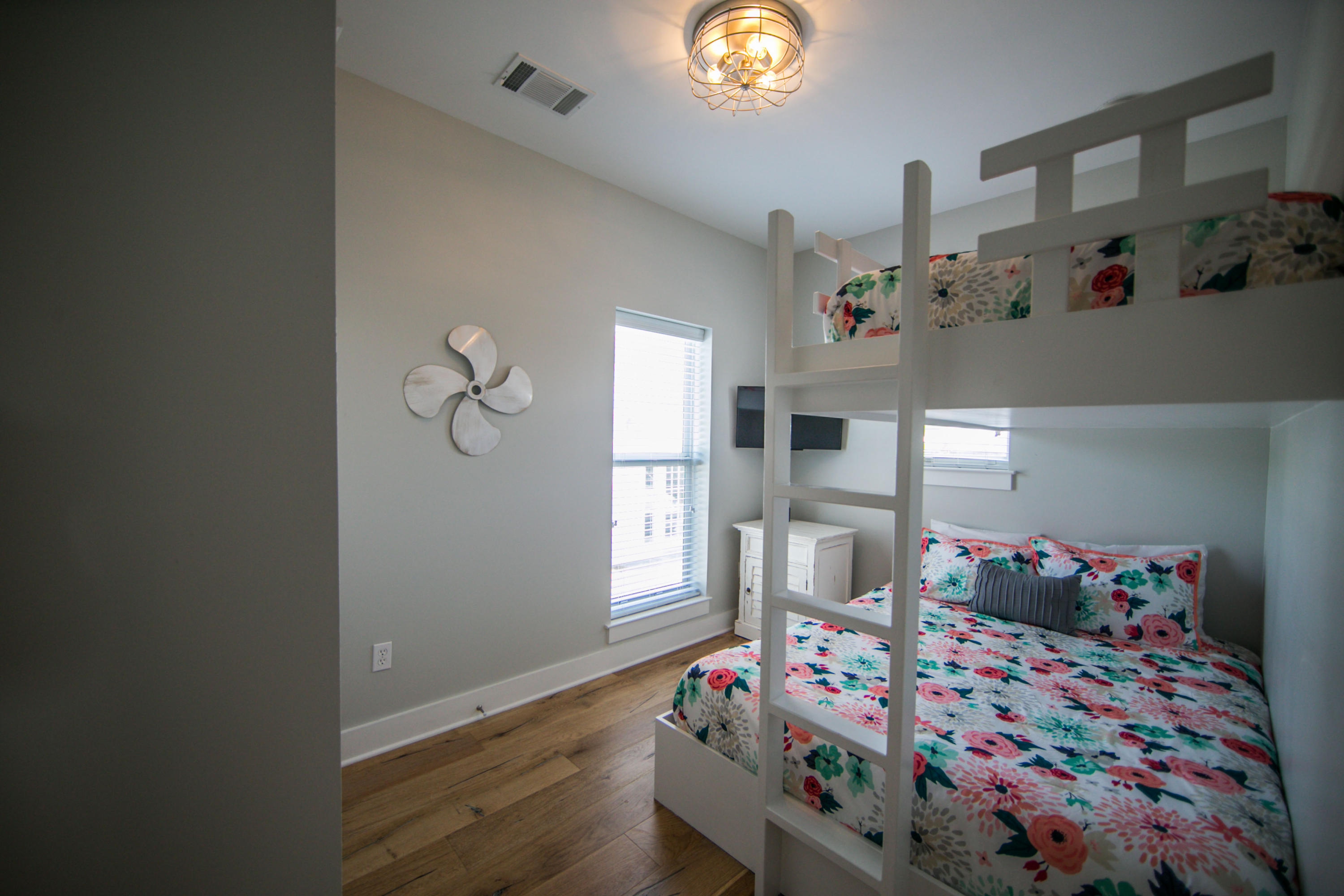 SEACREST S/D - Residential