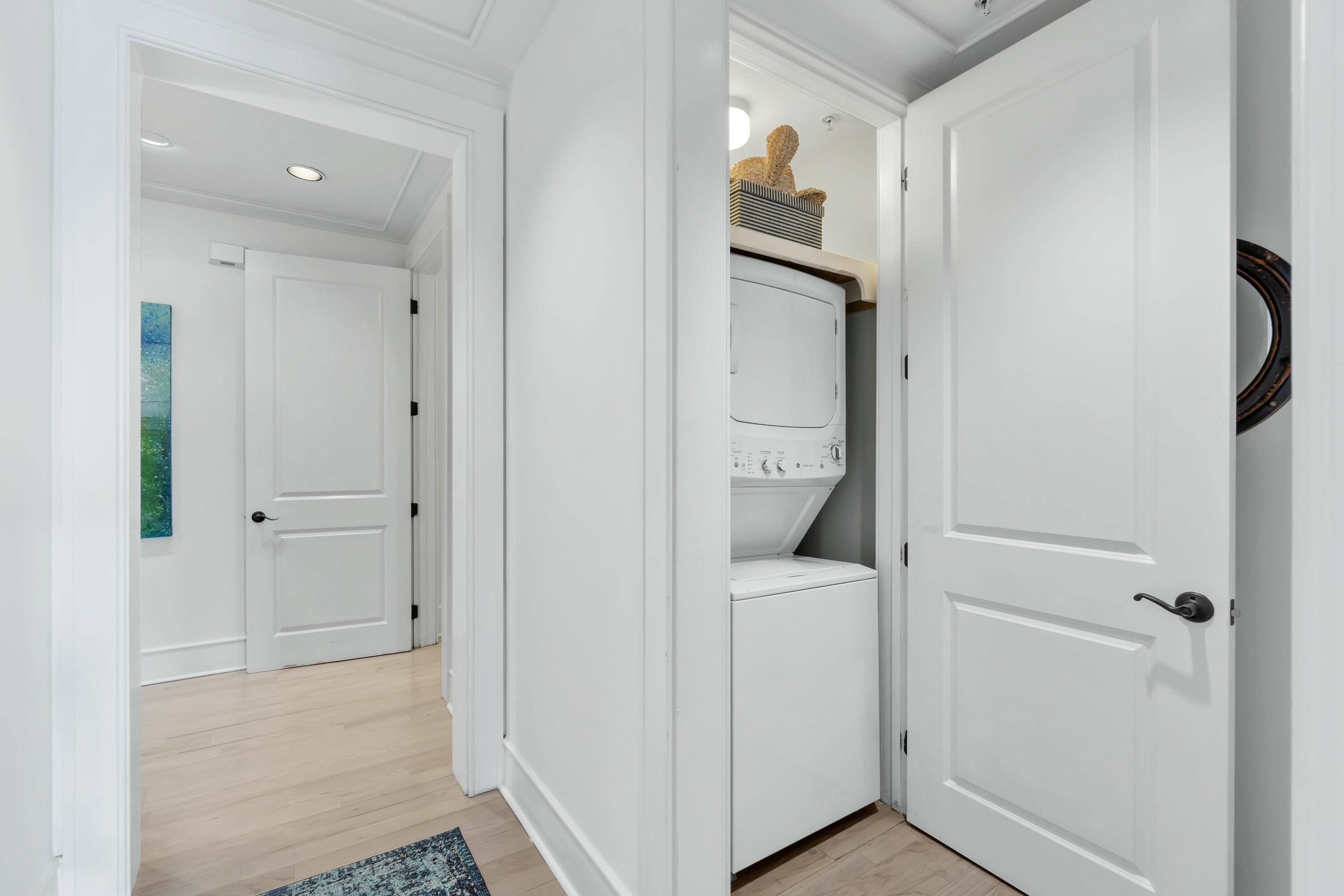 ROSEMARY BEACH THE MERCADO - Residential