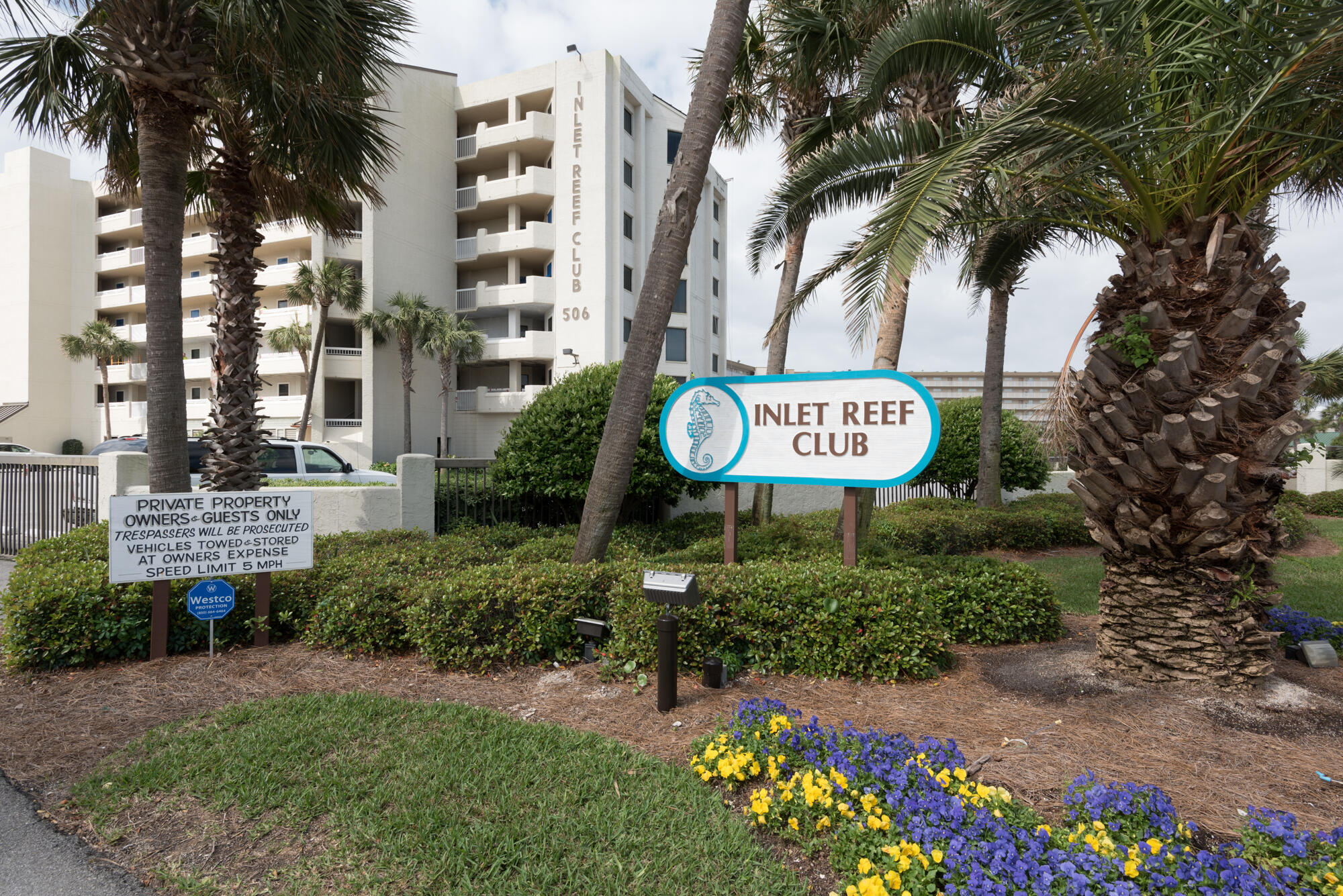 INLET REEF CLUB CONDO - Residential