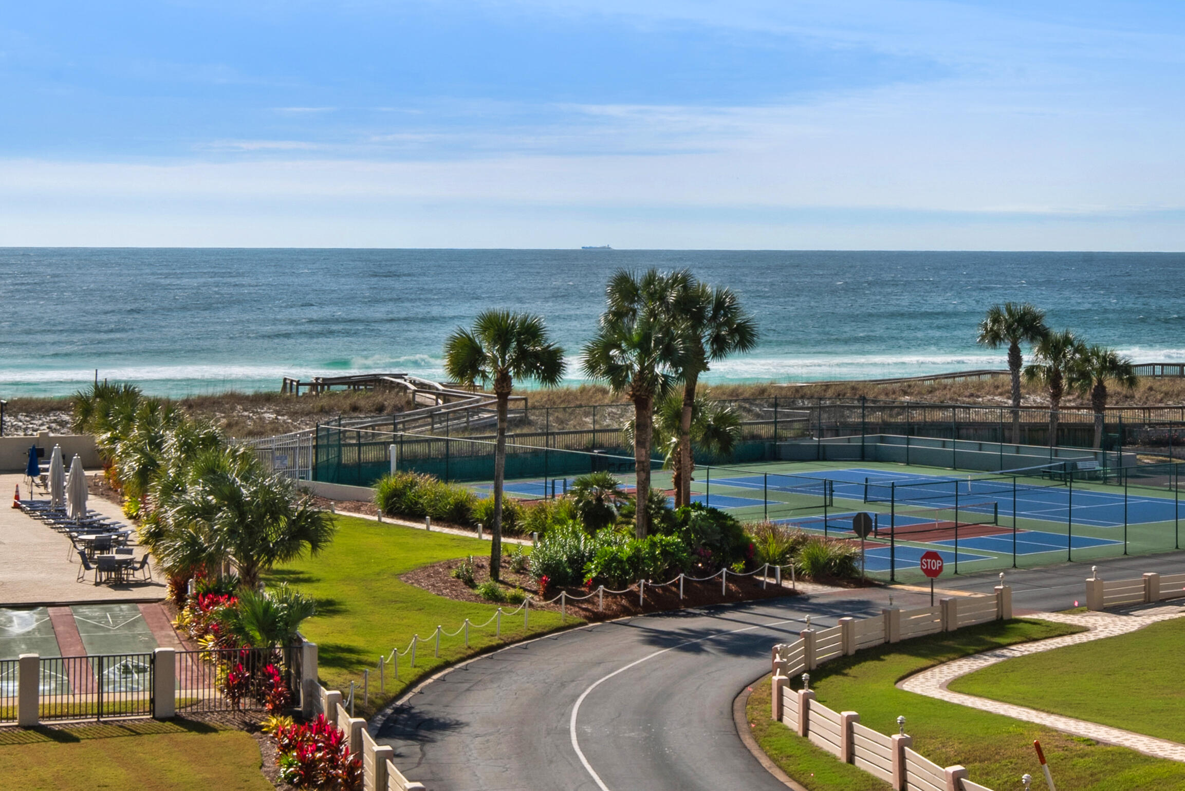 INLET REEF CLUB CONDO - Residential