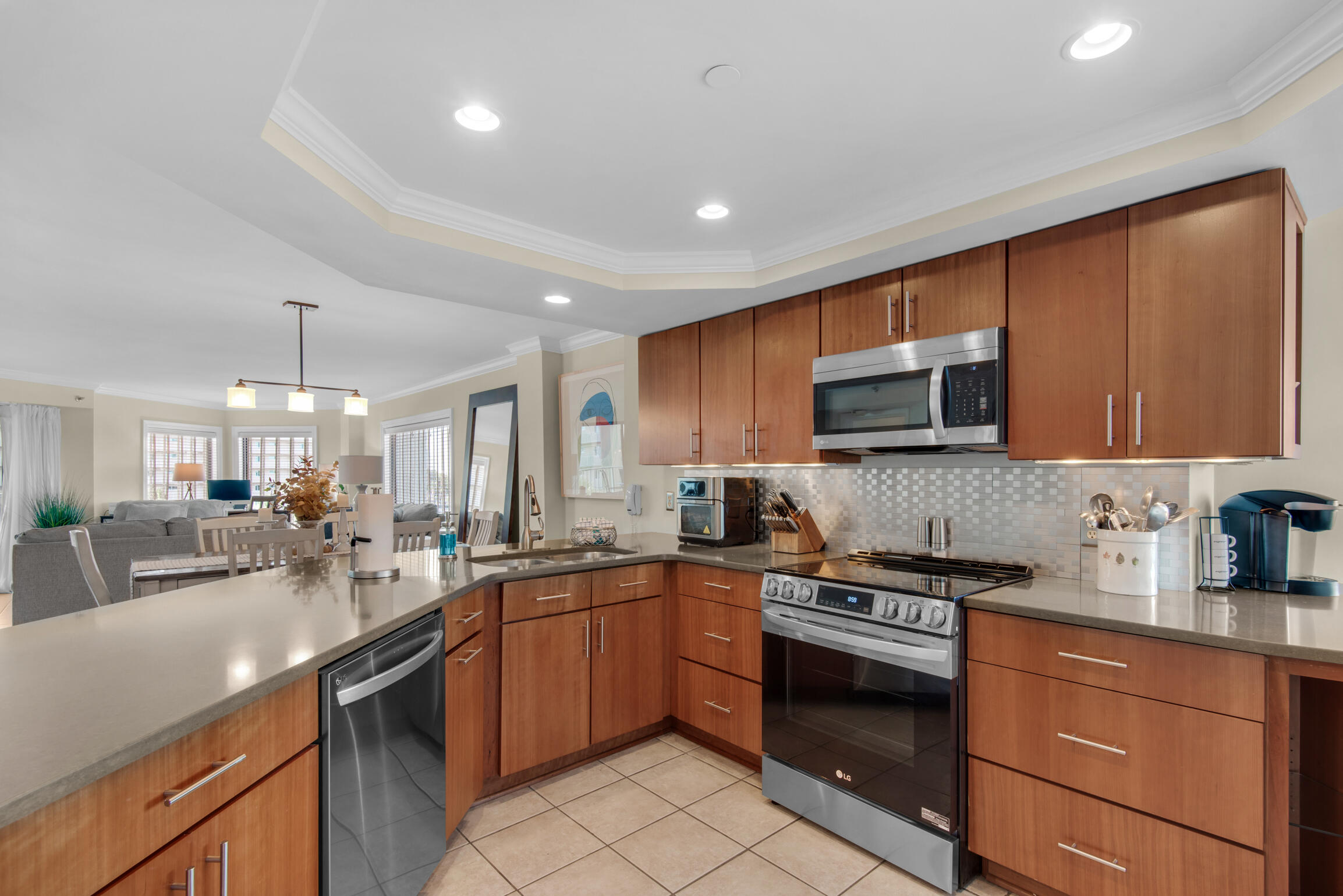 INLET REEF CLUB CONDO - Residential