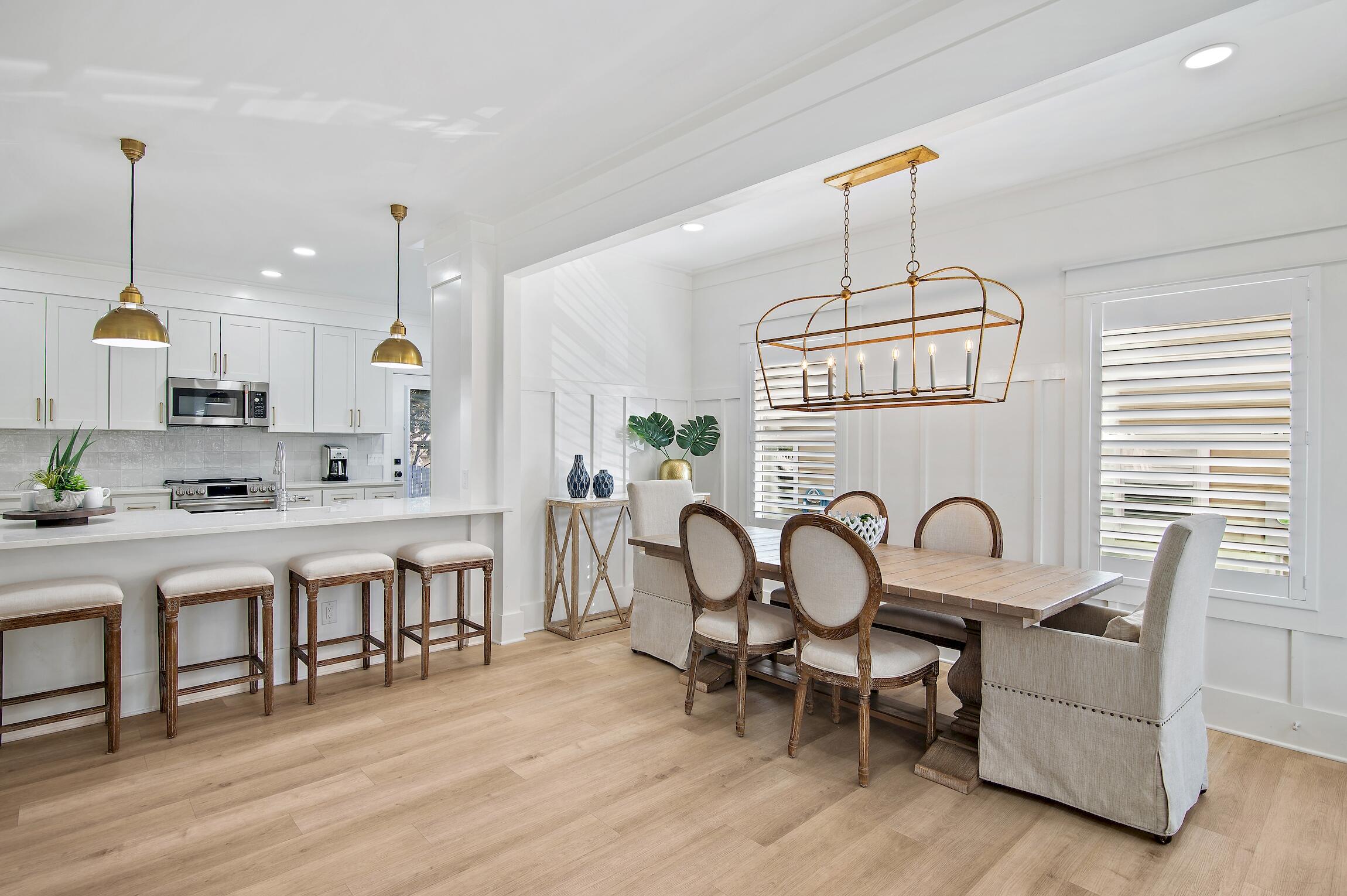 SUNRISE BEACH - Residential