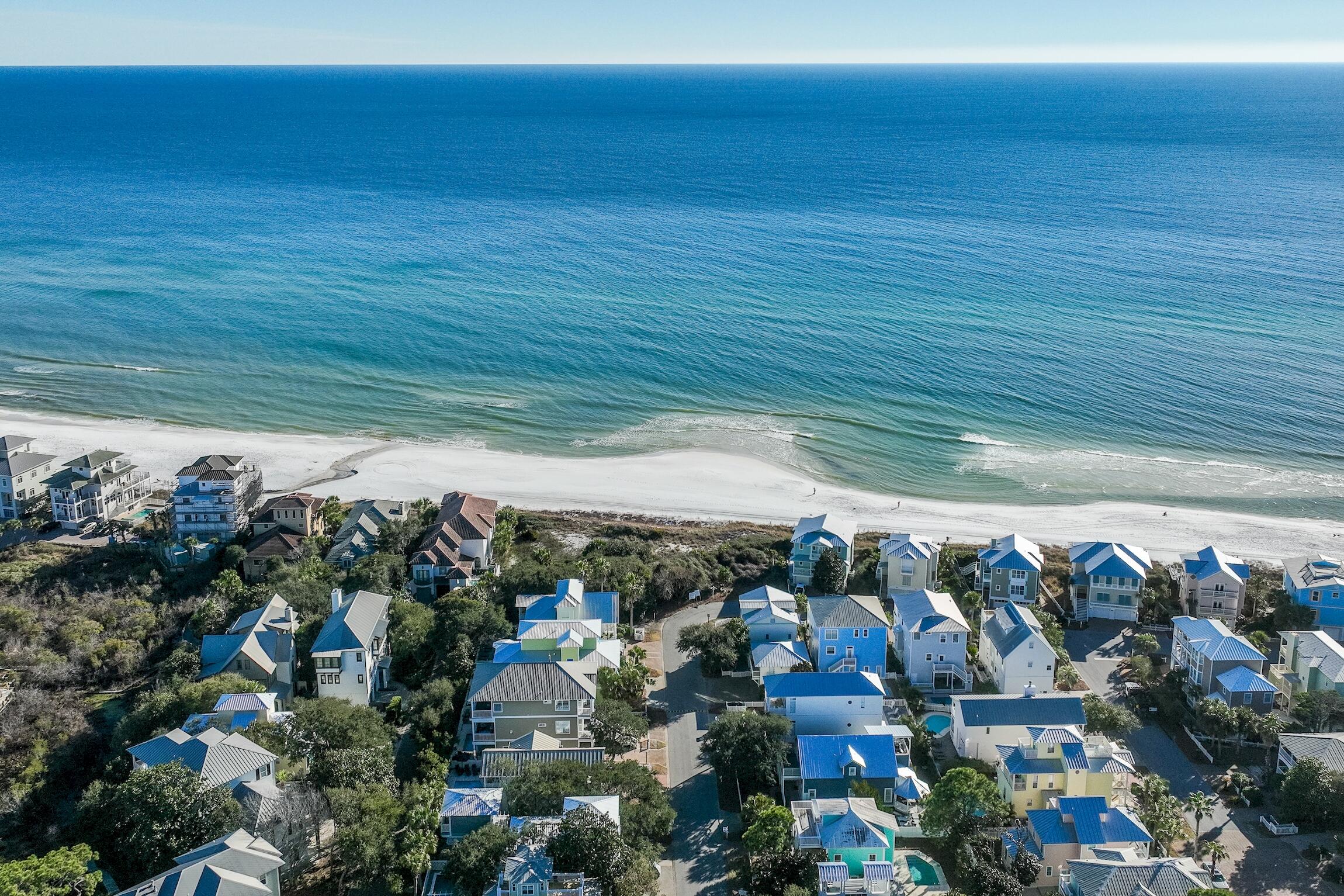 SUNRISE BEACH - Residential