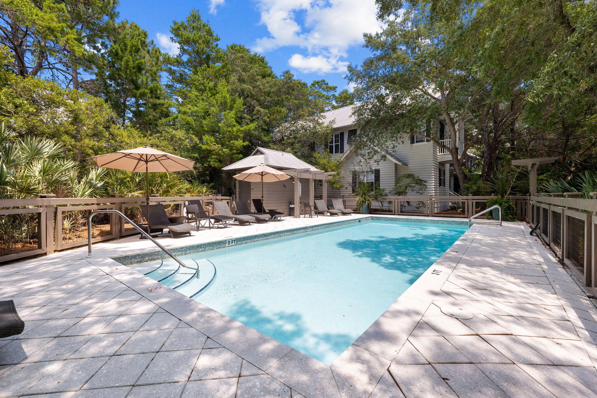THE HAMMOCKS OF SEAGROVE - Residential