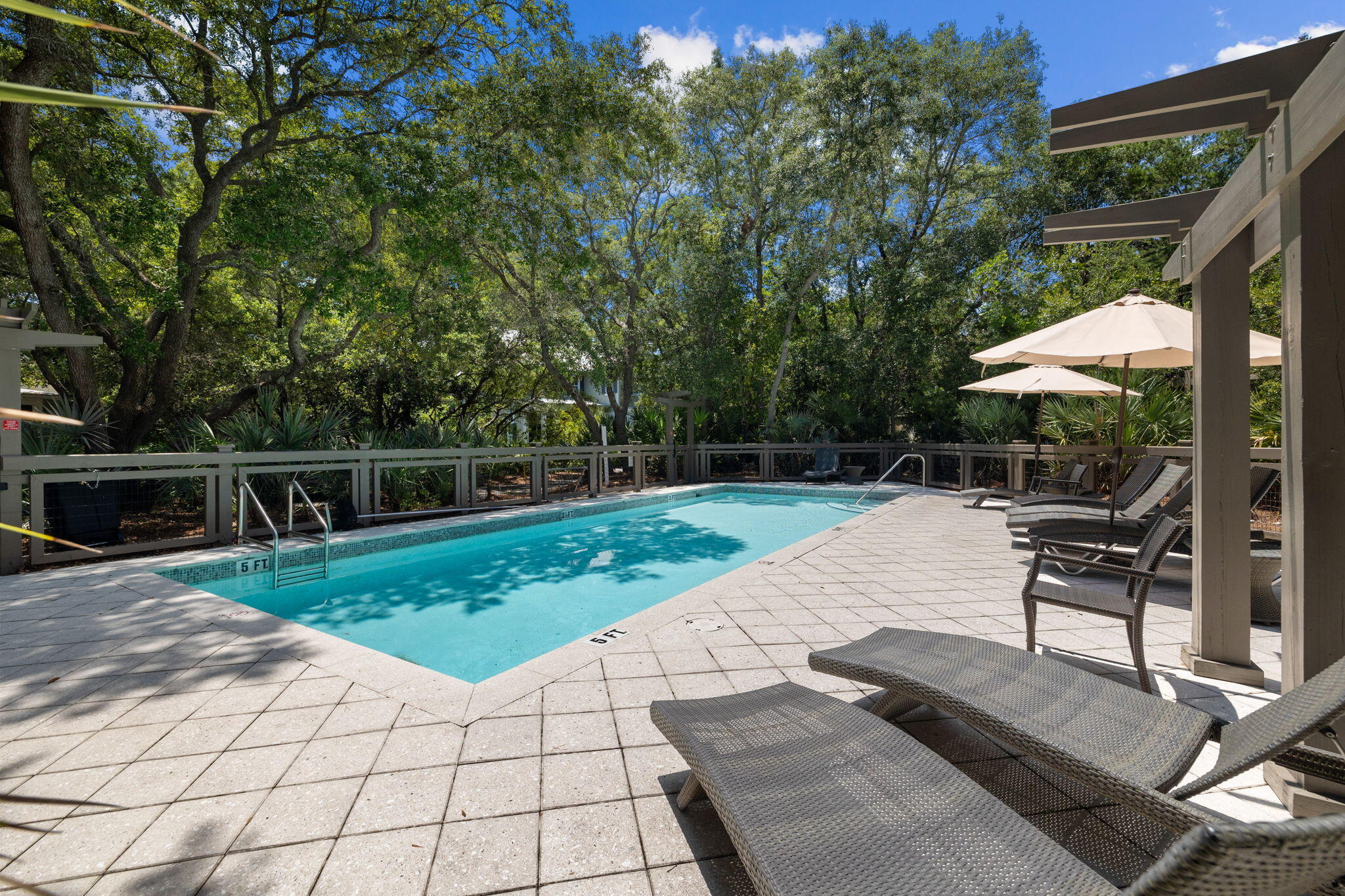 THE HAMMOCKS OF SEAGROVE - Residential