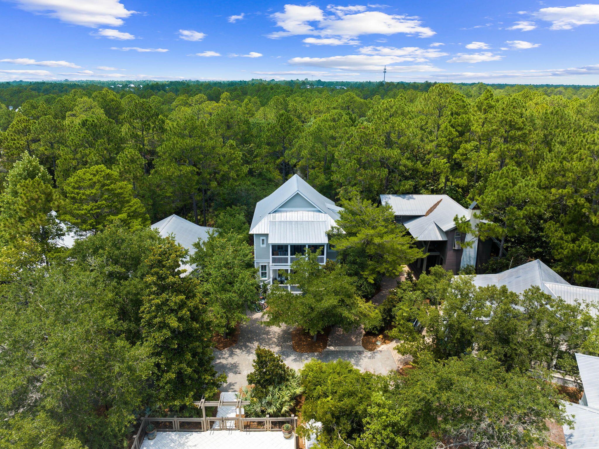 THE HAMMOCKS OF SEAGROVE - Residential