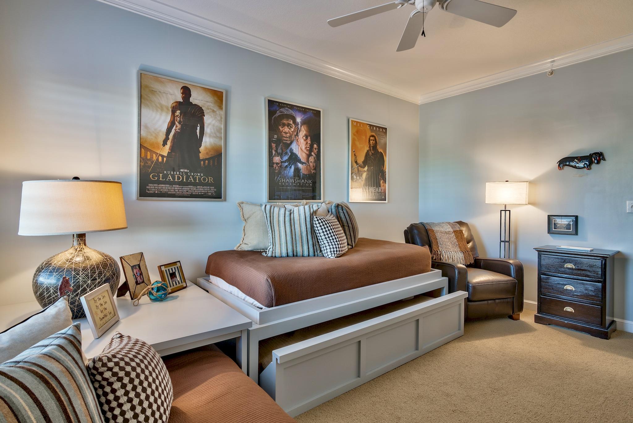 SOUTHWINDS II - Residential