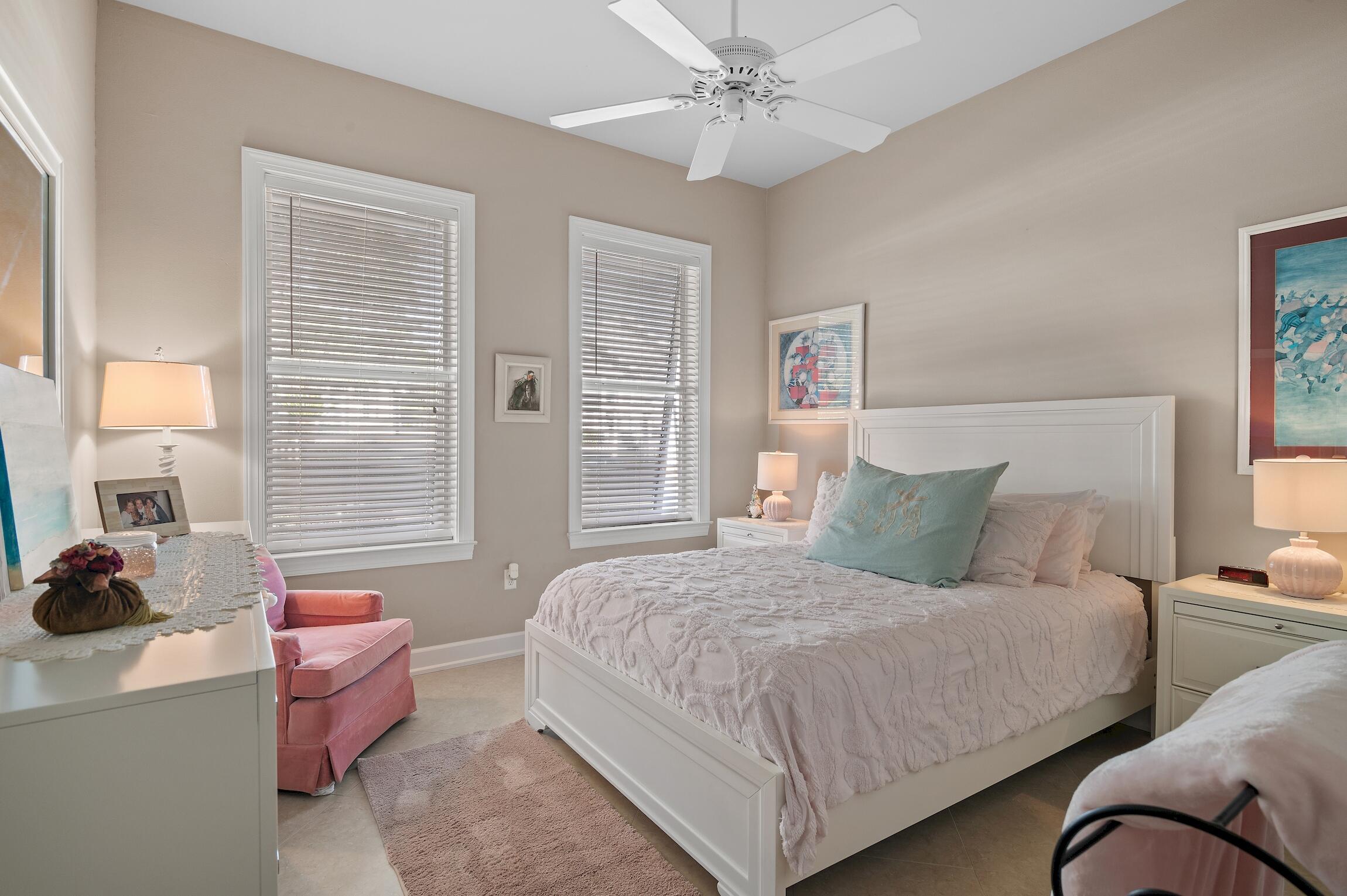 SEA DUNES - Residential