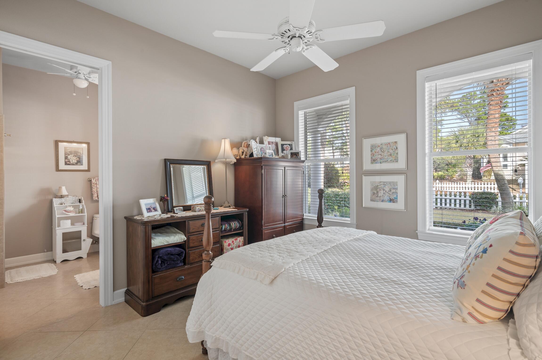 SEA DUNES - Residential