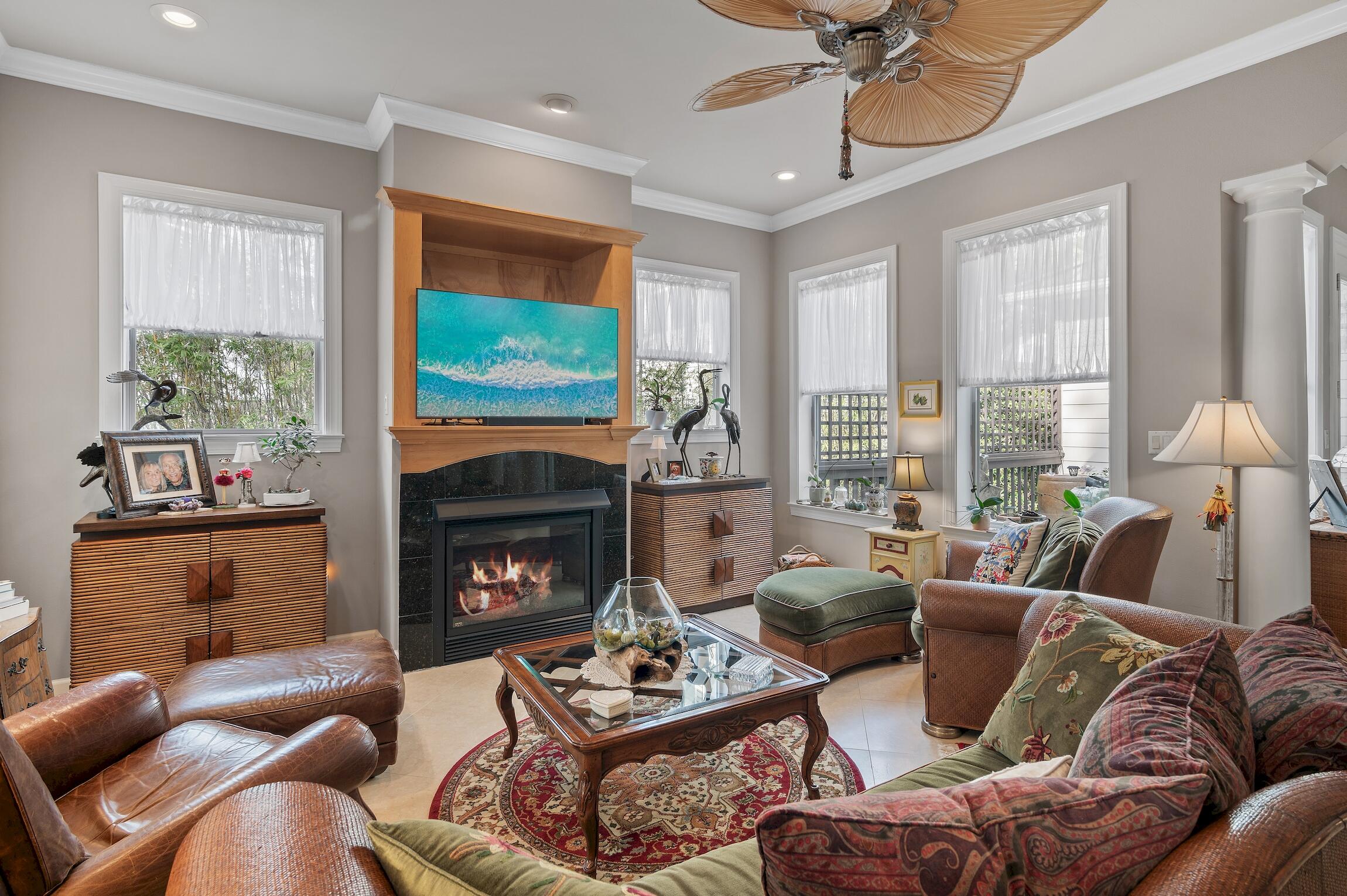 SEA DUNES - Residential