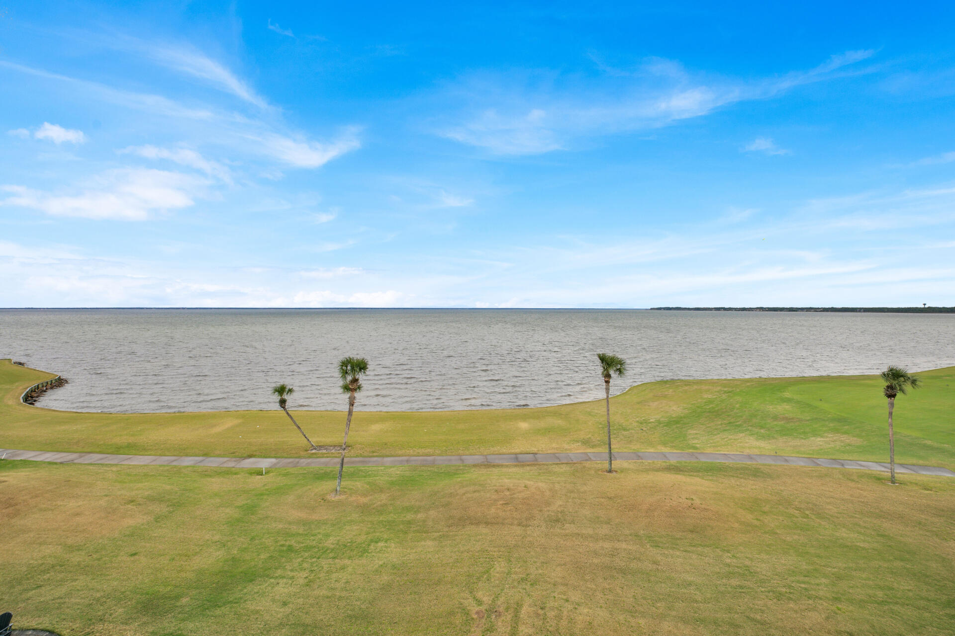 PLAYERS CLUB ON THE BAY at Sandestin - Residential