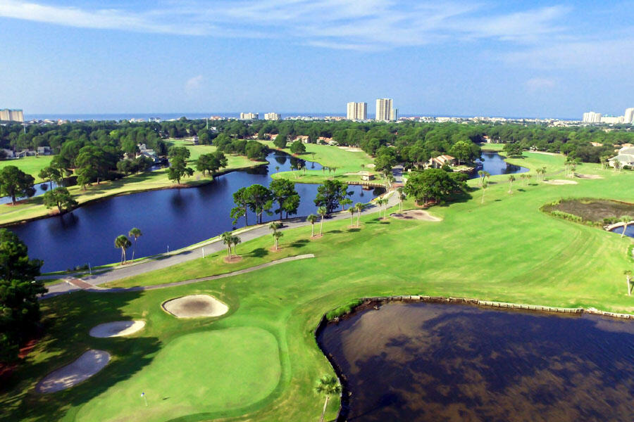 PLAYERS CLUB ON THE BAY at Sandestin - Residential