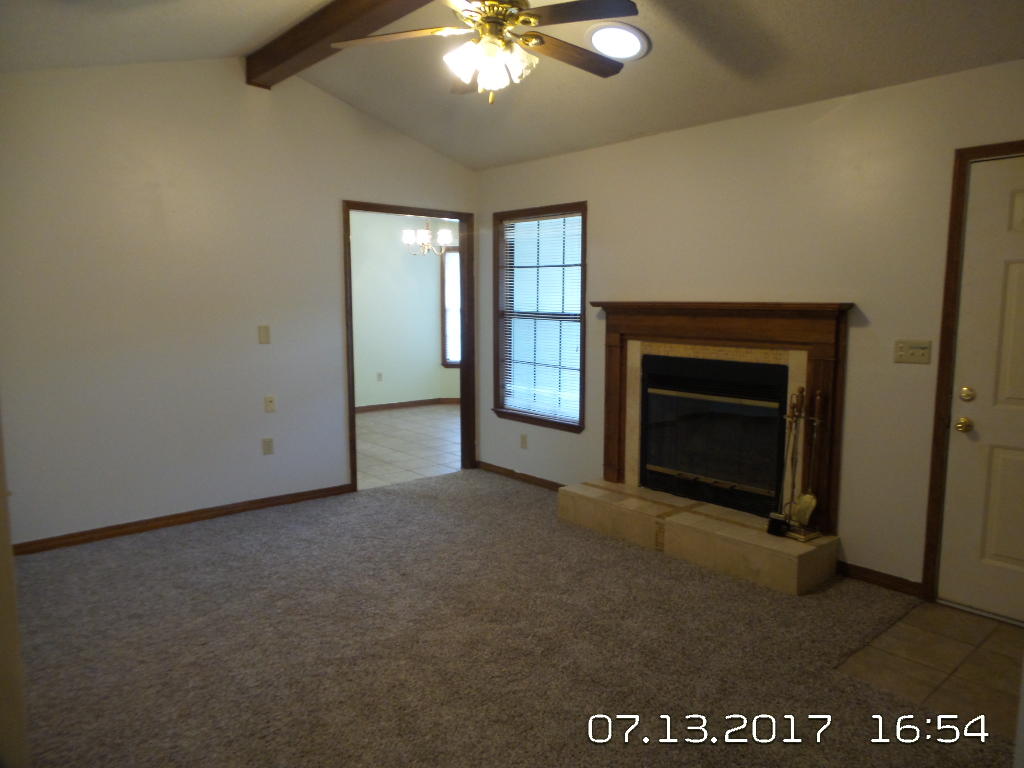 SHOAL CREEK S/D - Residential Lease