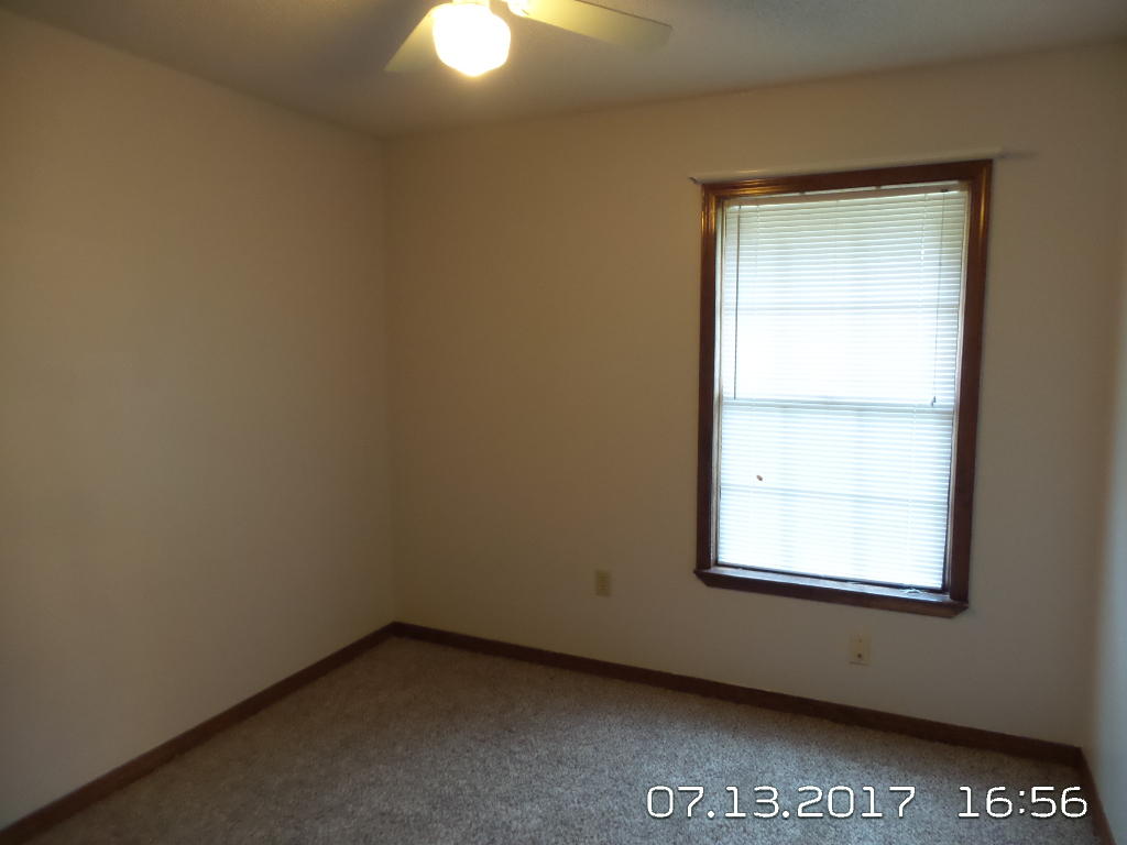 SHOAL CREEK S/D - Residential Lease