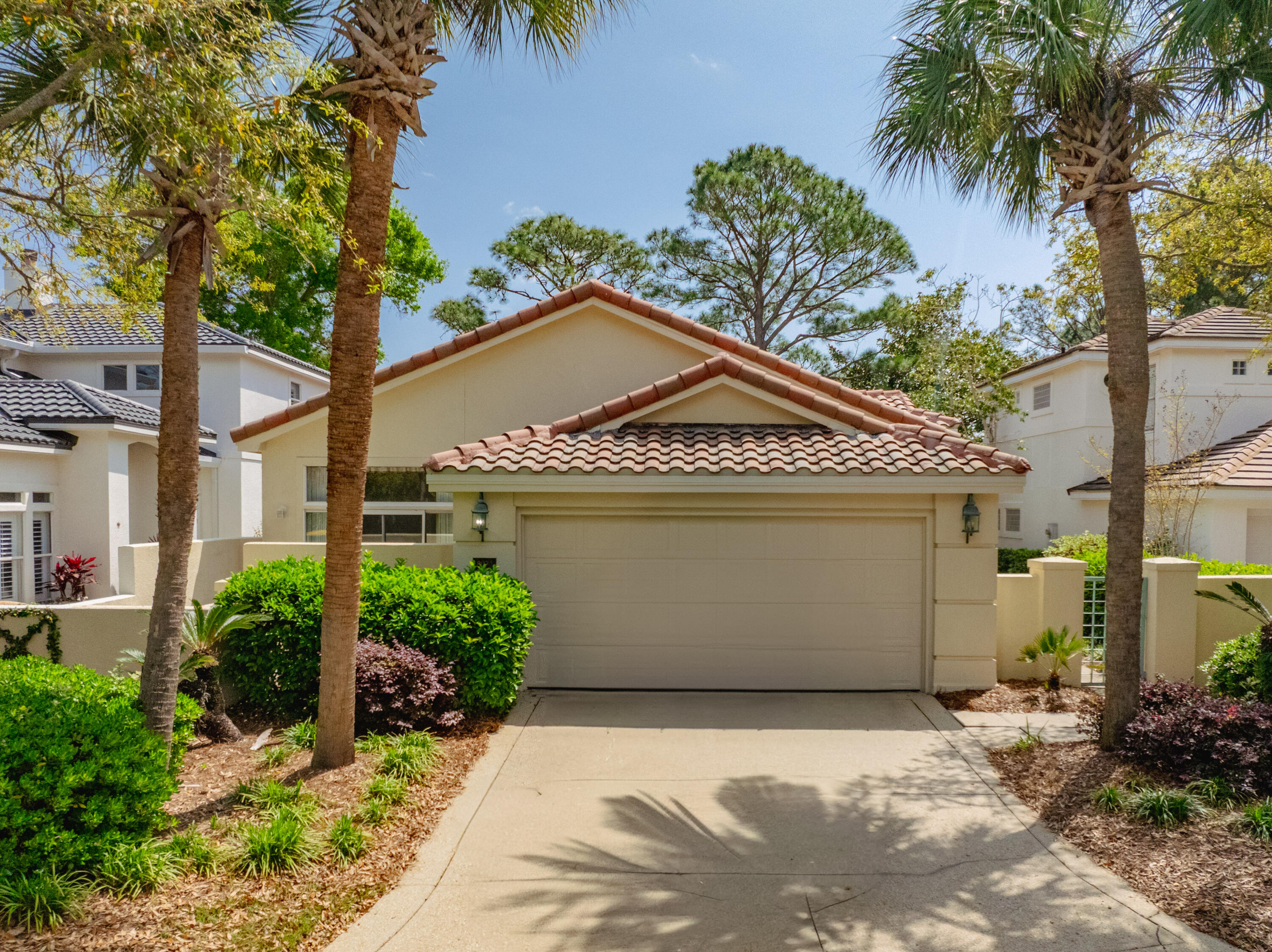 LEGEND CREEK AT SANDESTIN - Residential