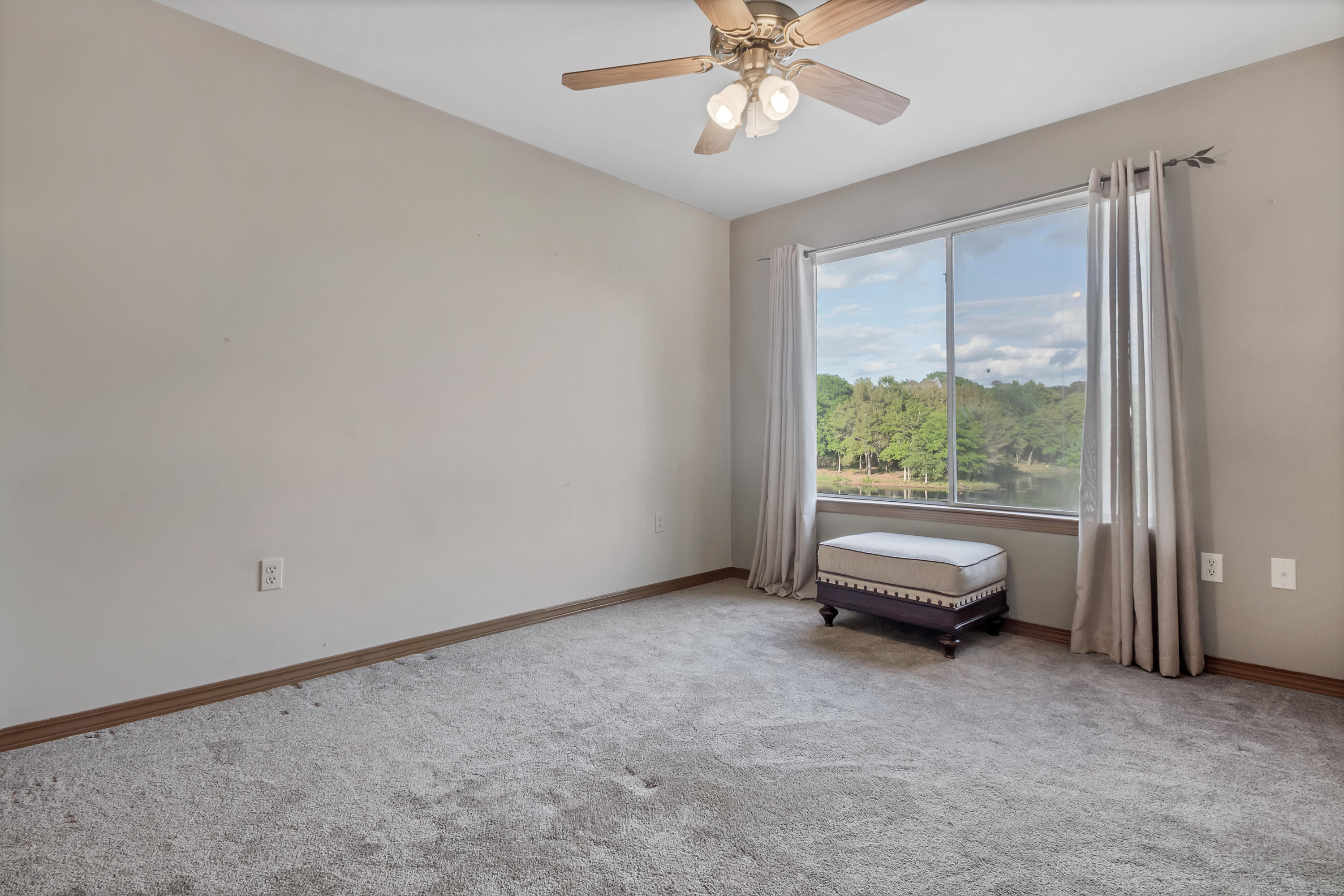 PARKWOOD ESTATES PH 2 BLUEWATER BAY - Residential