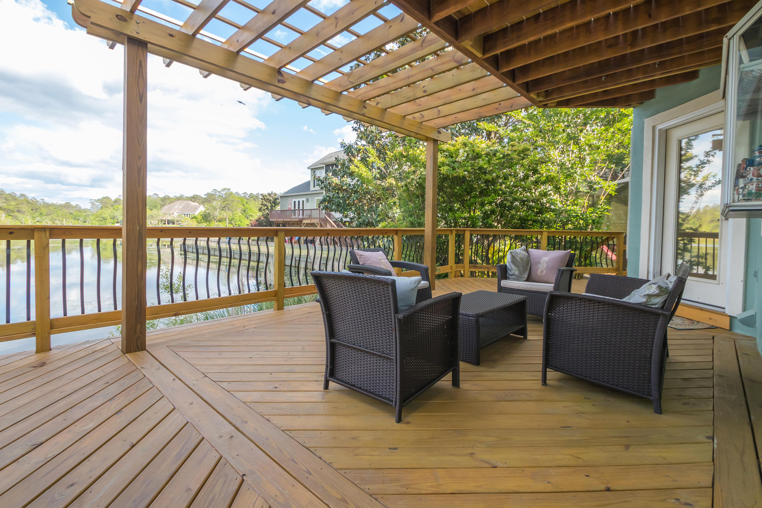 PARKWOOD ESTATES PH 2 BLUEWATER BAY - Residential