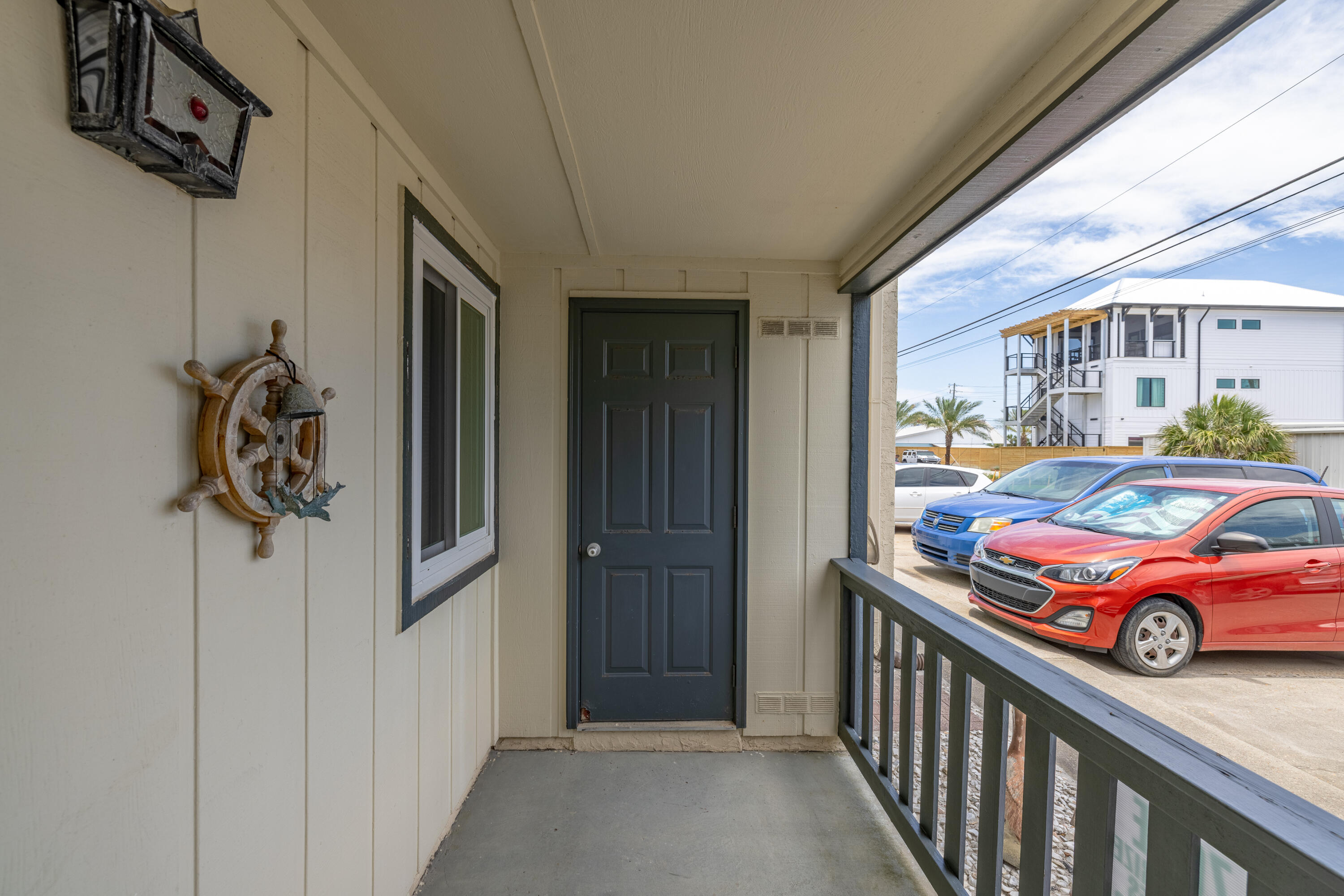 TREASURE ISLAND - Residential